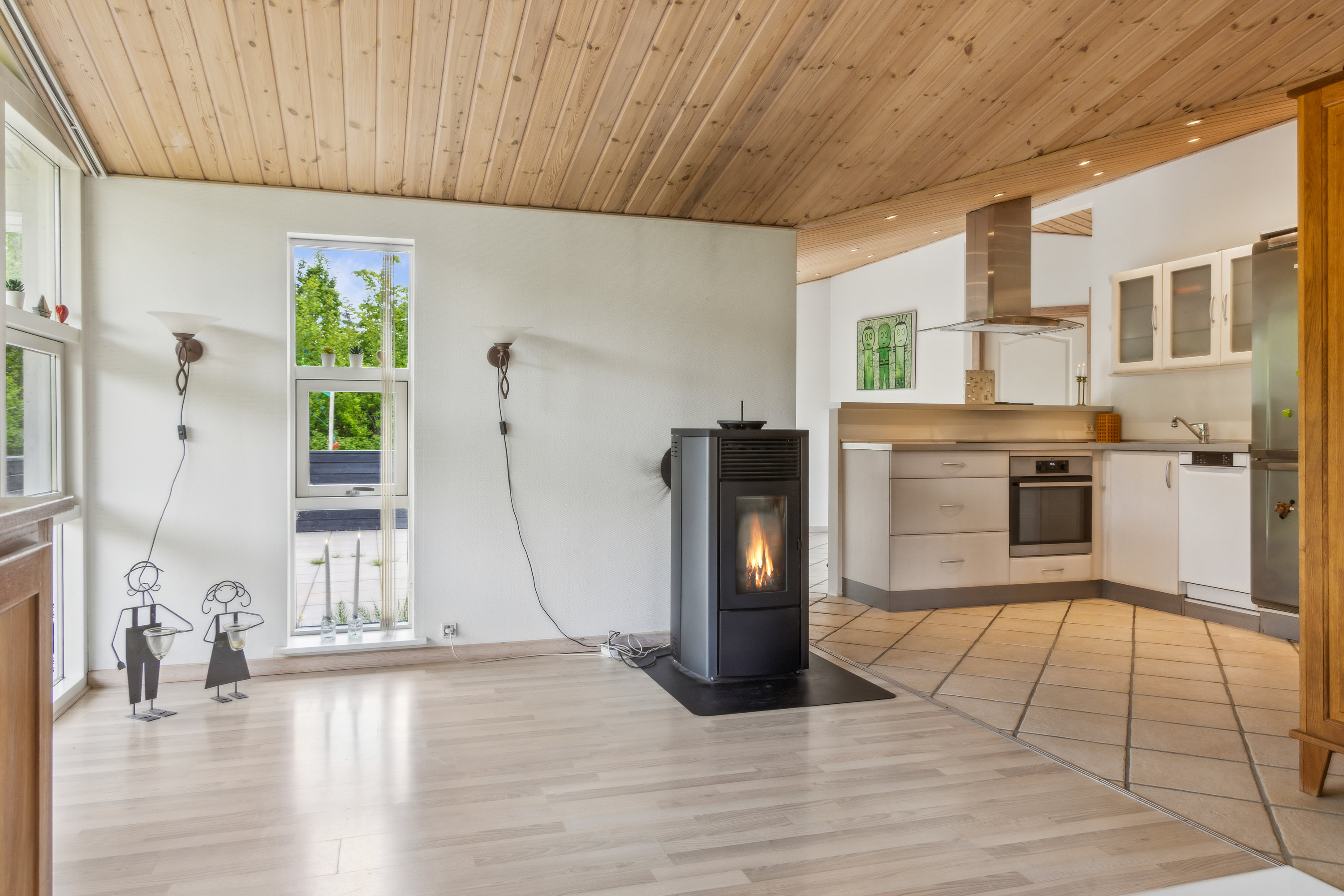 Fremhævet køkken billede i fuldskærmstilstand. Billede af Mosters Vænge 24, 9370 Hals