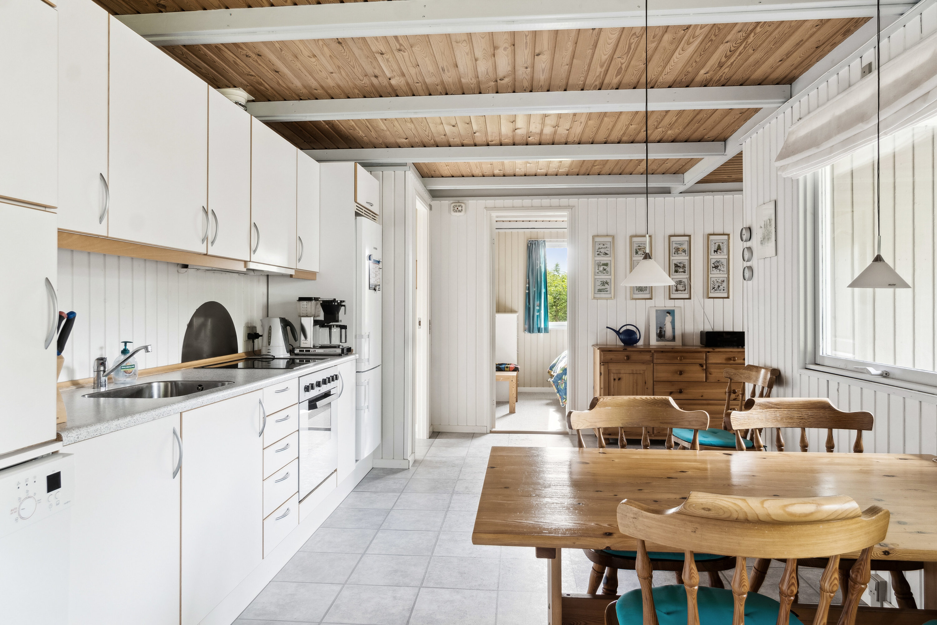 Fremhævet køkken billede i fuldskærmstilstand. Billede af Østergårdsvej 17, Klint, 4500 Nykøbing Sj