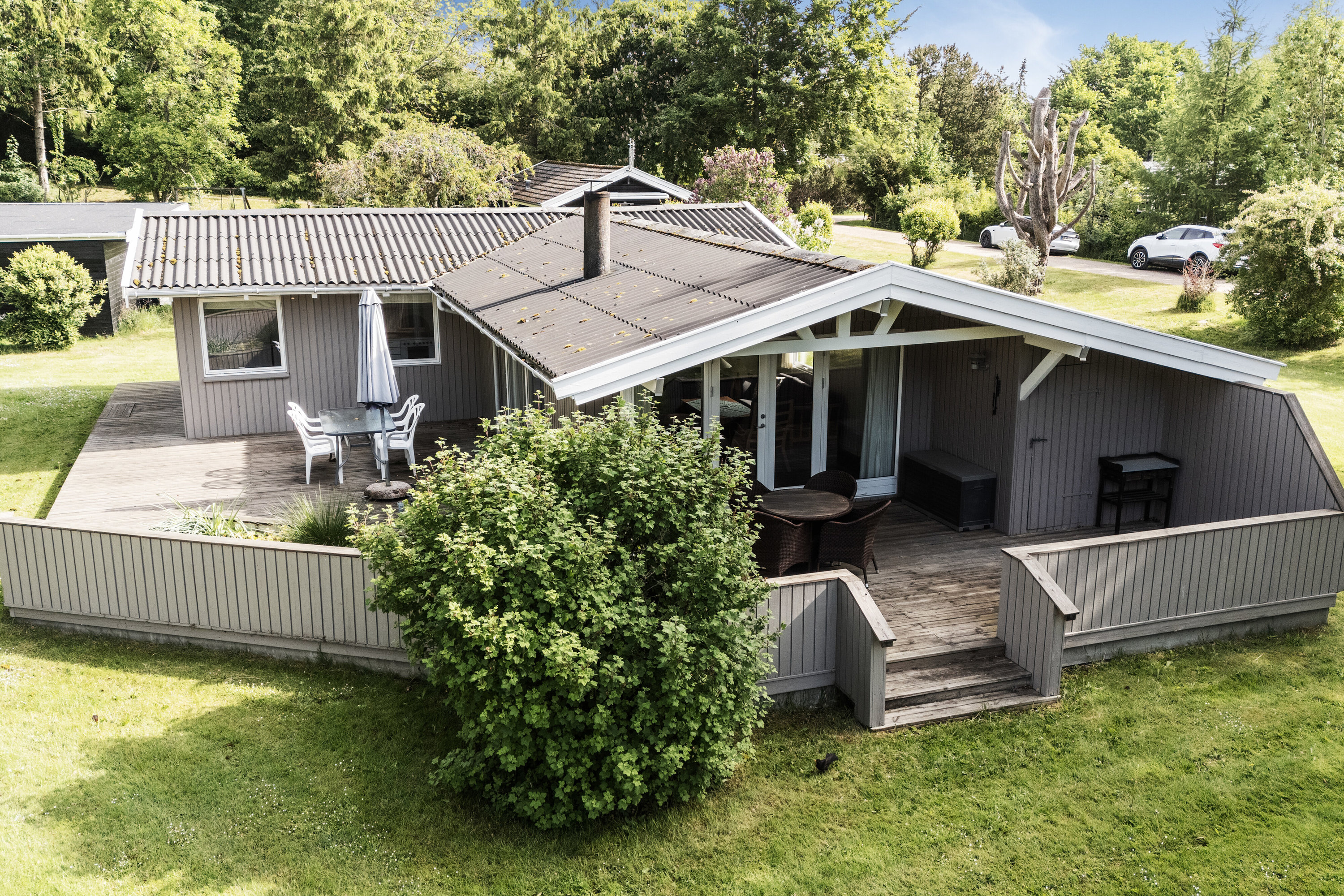 Miniaturebillede 1: set fra haven. Billede af Østergårdsvej 17, Klint, 4500 Nykøbing Sj