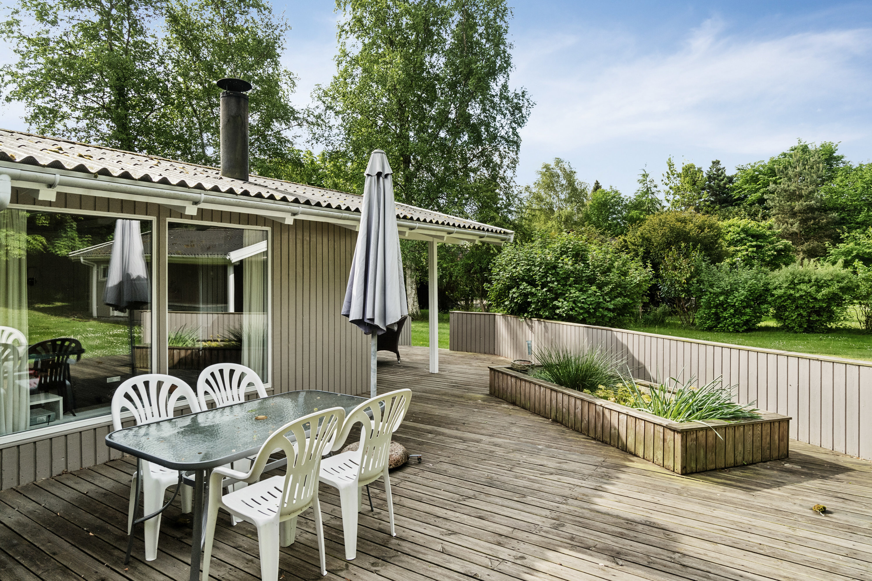 Fremhævet terrasse billede i fuldskærmstilstand. Billede af Østergårdsvej 17, Klint, 4500 Nykøbing Sj