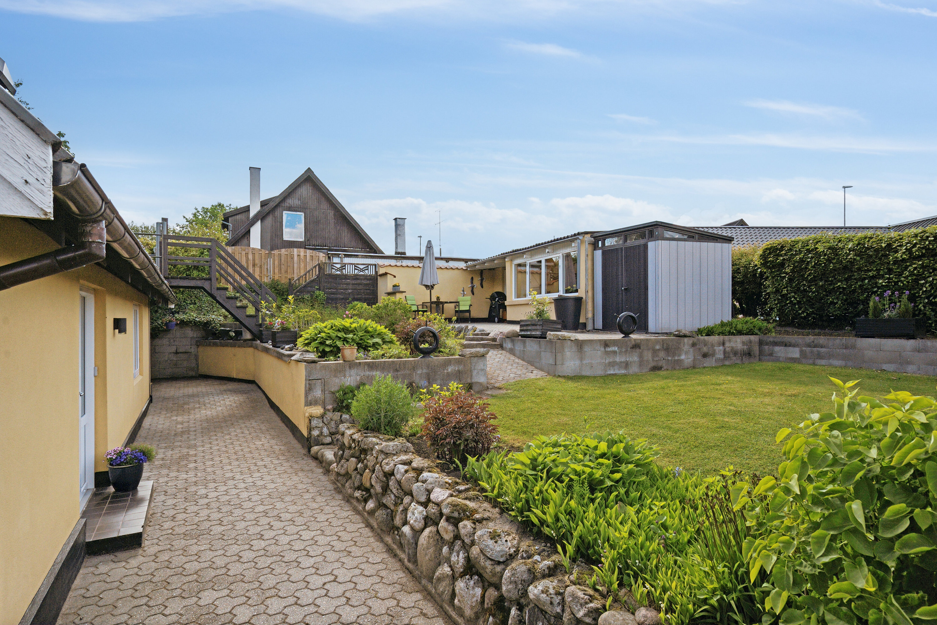 Fremhævet set fra vejen billede i fuldskærmstilstand. Billede af Tegldal 5, 9830 Tårs