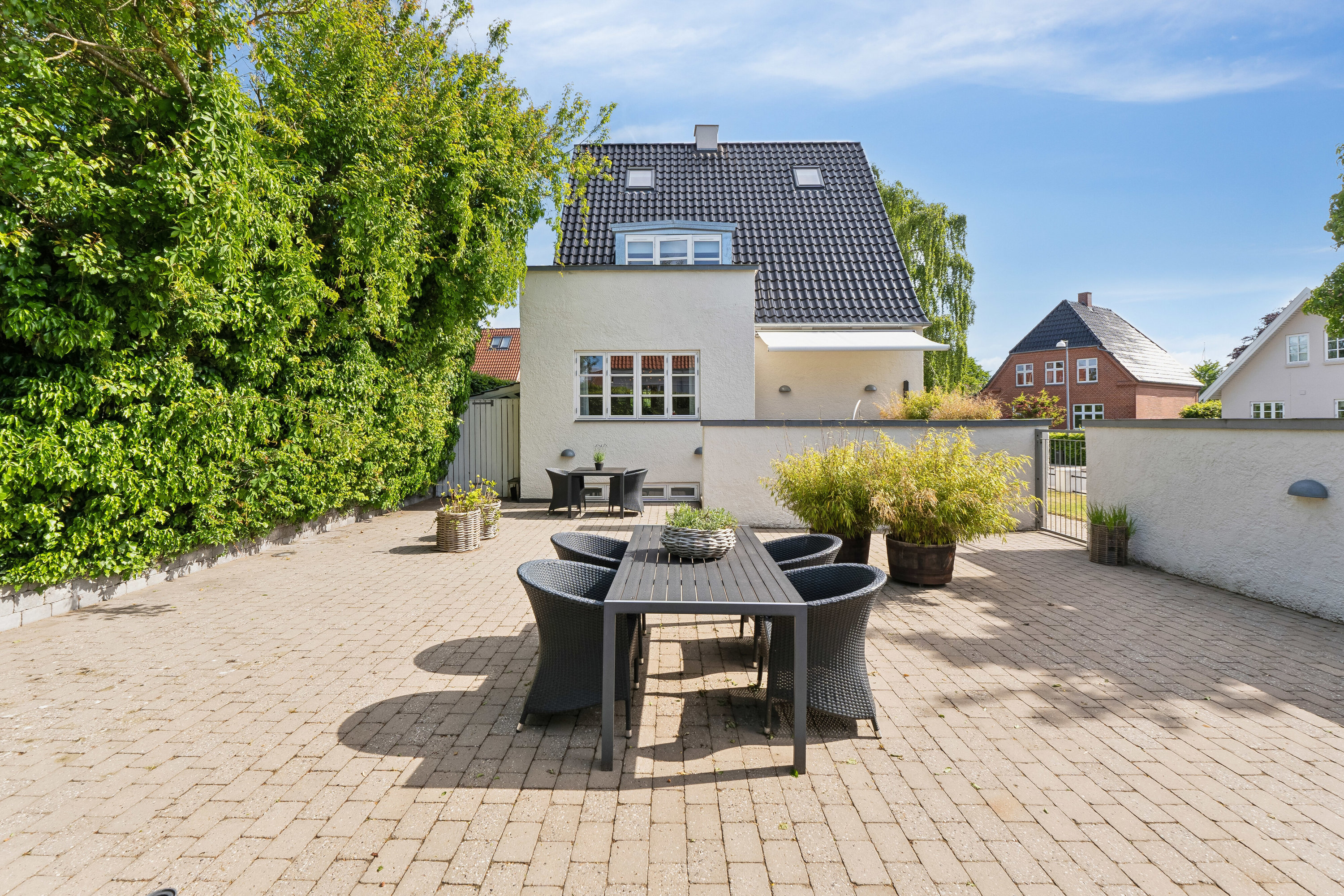 Fremhævet terrasse billede i fuldskærmstilstand. Billede af Sorgenfri Allé 1, Dalum, 5250 Odense SV