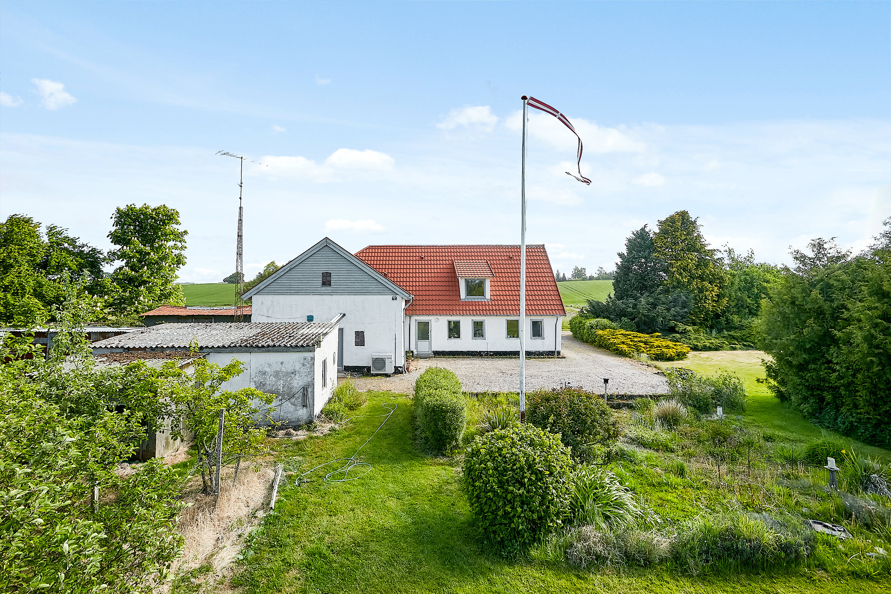 Fremhævet  billede i fuldskærmstilstand. Billede af Sattrupvej 13, Sattrup, 8752 Østbirk
