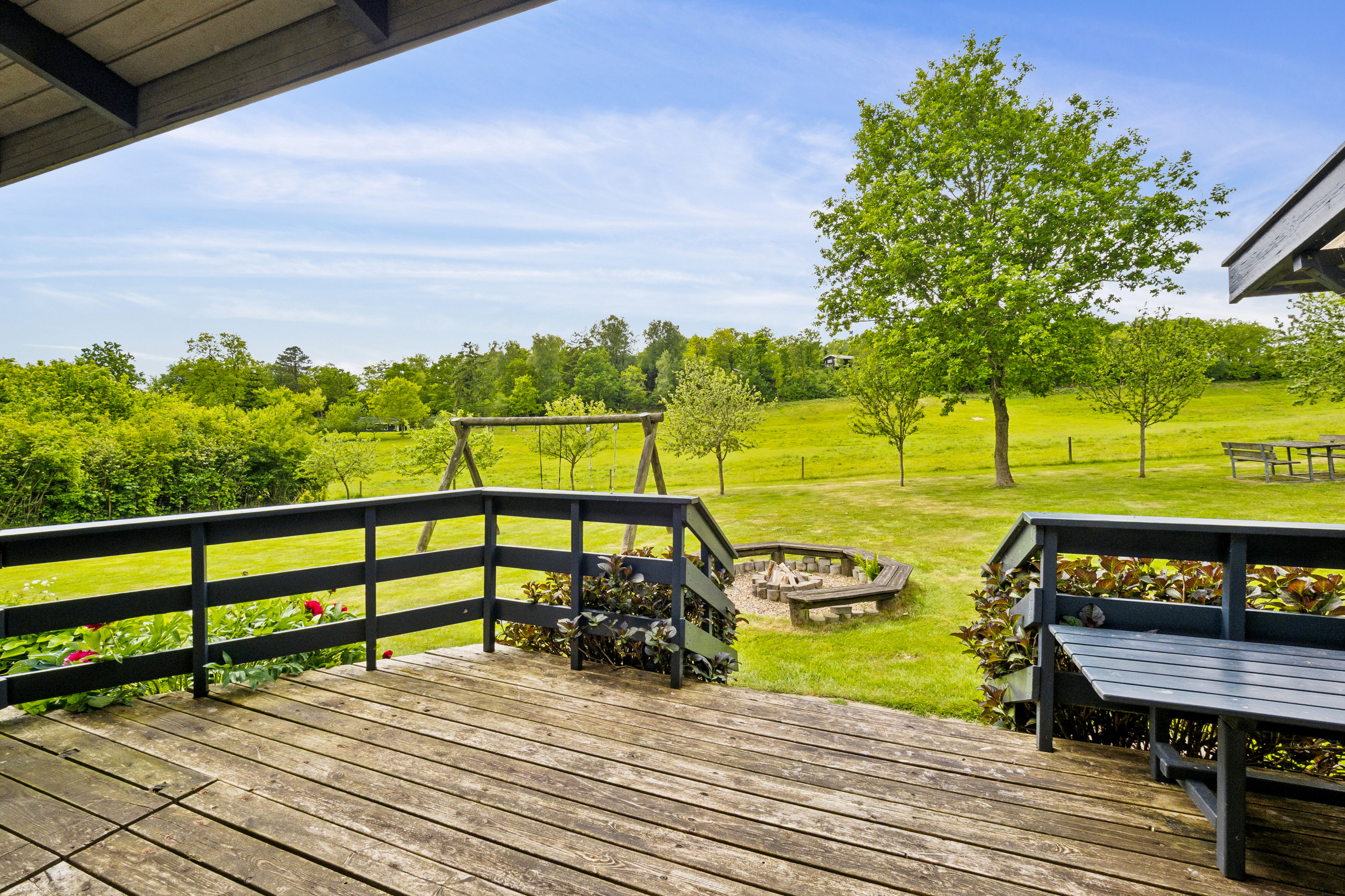 Fremhævet terrasse billede i fuldskærmstilstand. Billede af Ildervej 9, Hostrup, 7860 Spøttrup