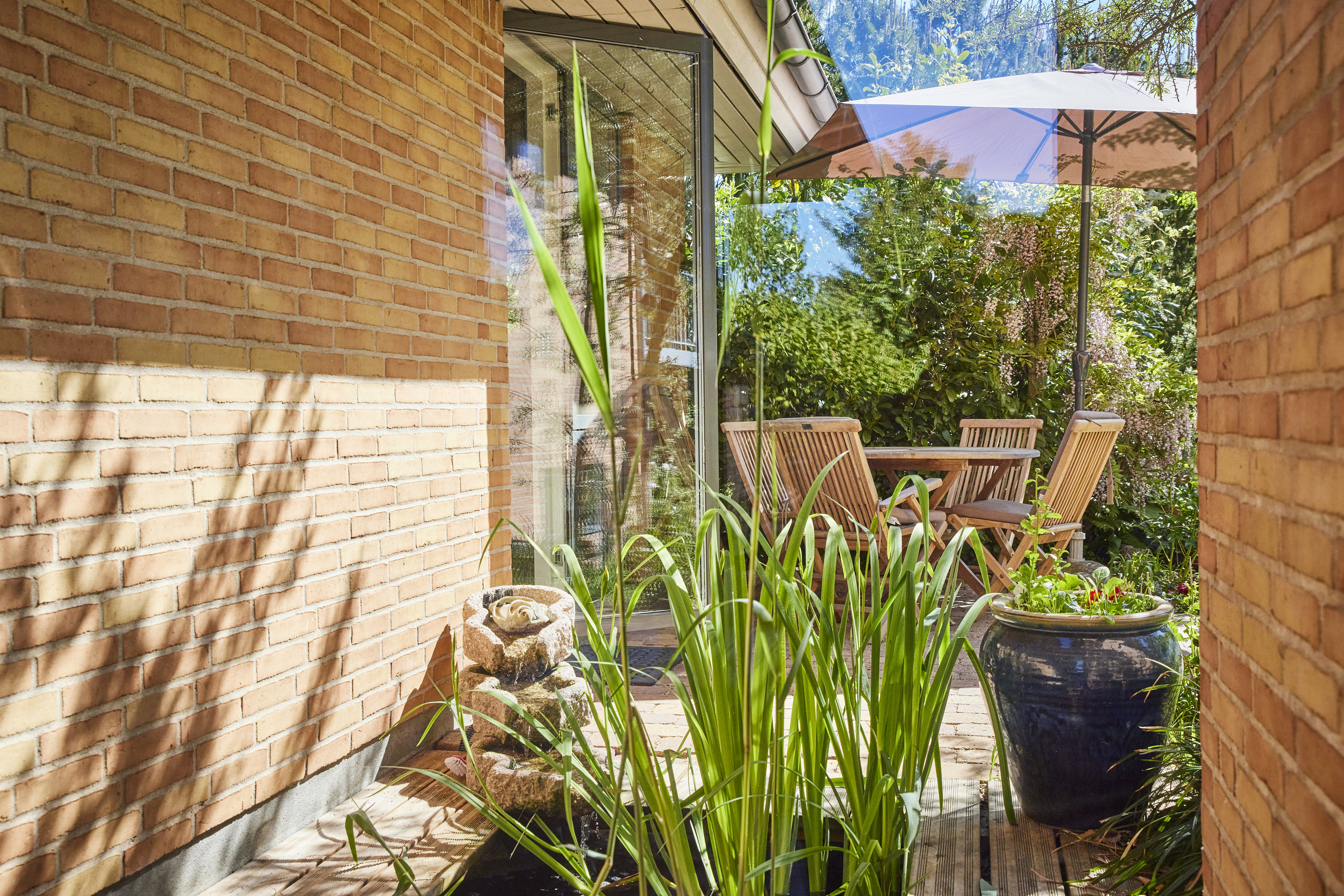 Fremhævet terrasse billede i fuldskærmstilstand. Billede af Holmekollen 8, Voervadsbro, 8660 Skanderborg