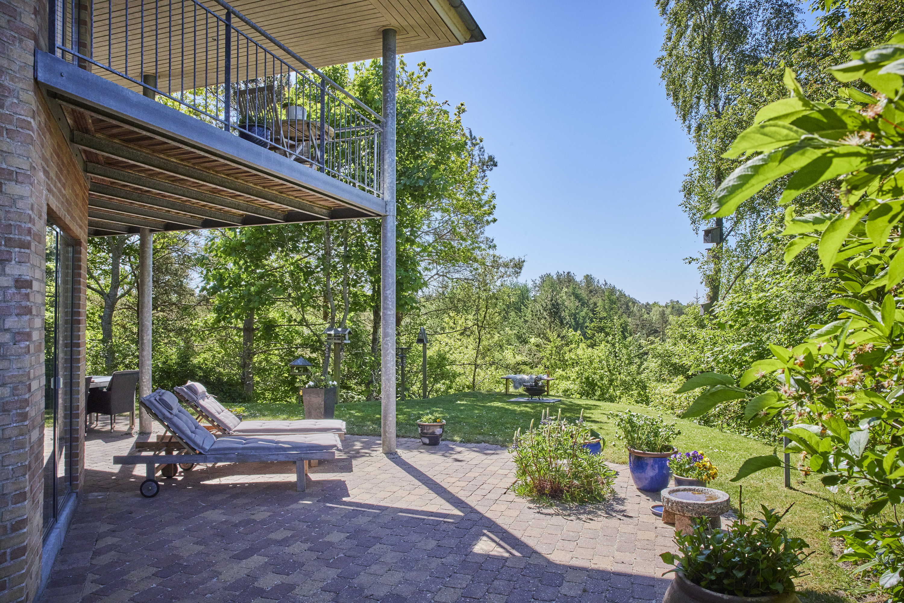 Fremhævet terrasse billede i fuldskærmstilstand. Billede af Holmekollen 8, Voervadsbro, 8660 Skanderborg