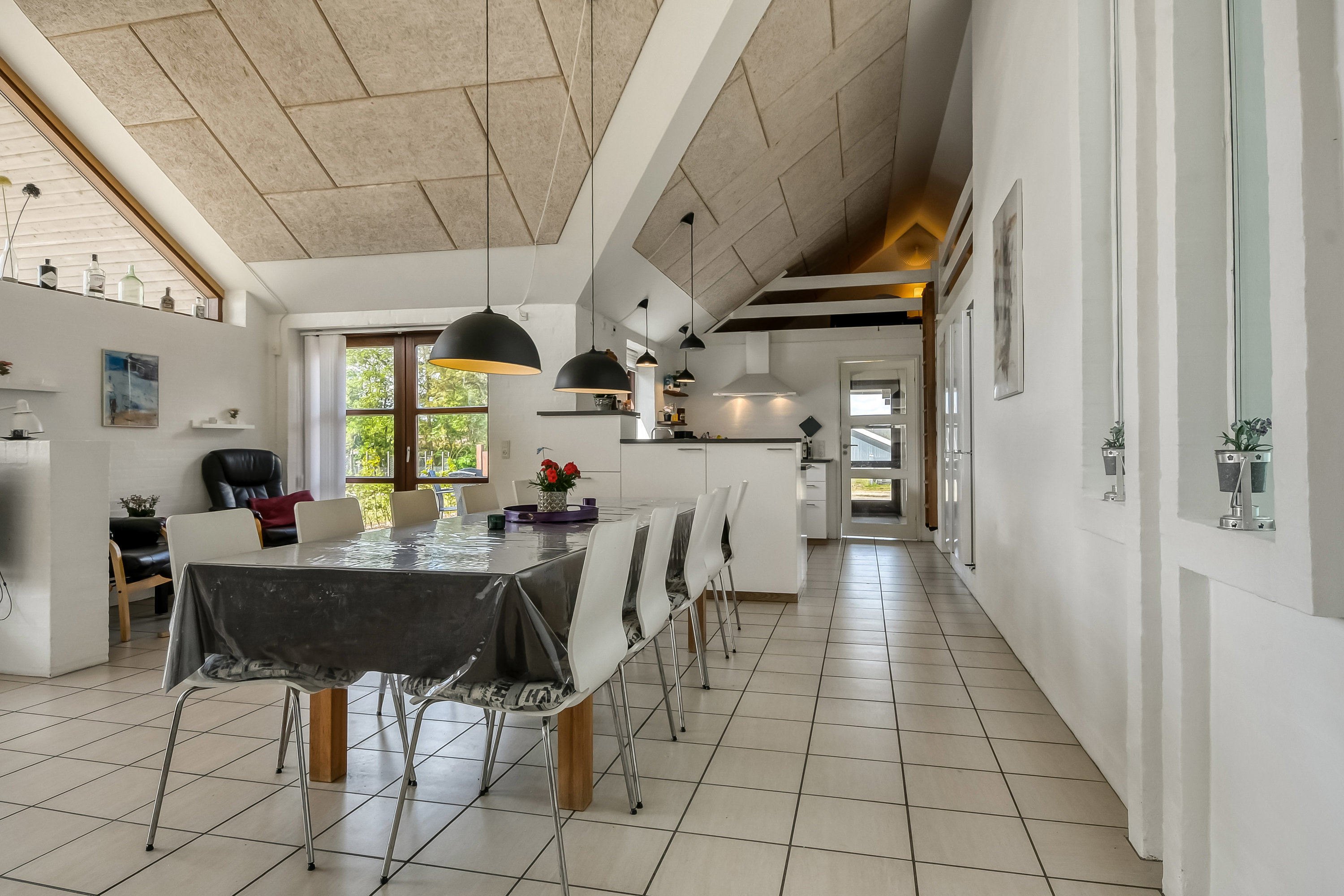 Fremhævet køkken billede i fuldskærmstilstand. Billede af Hulvej 2, Ejsingholm, 7830 Vinderup