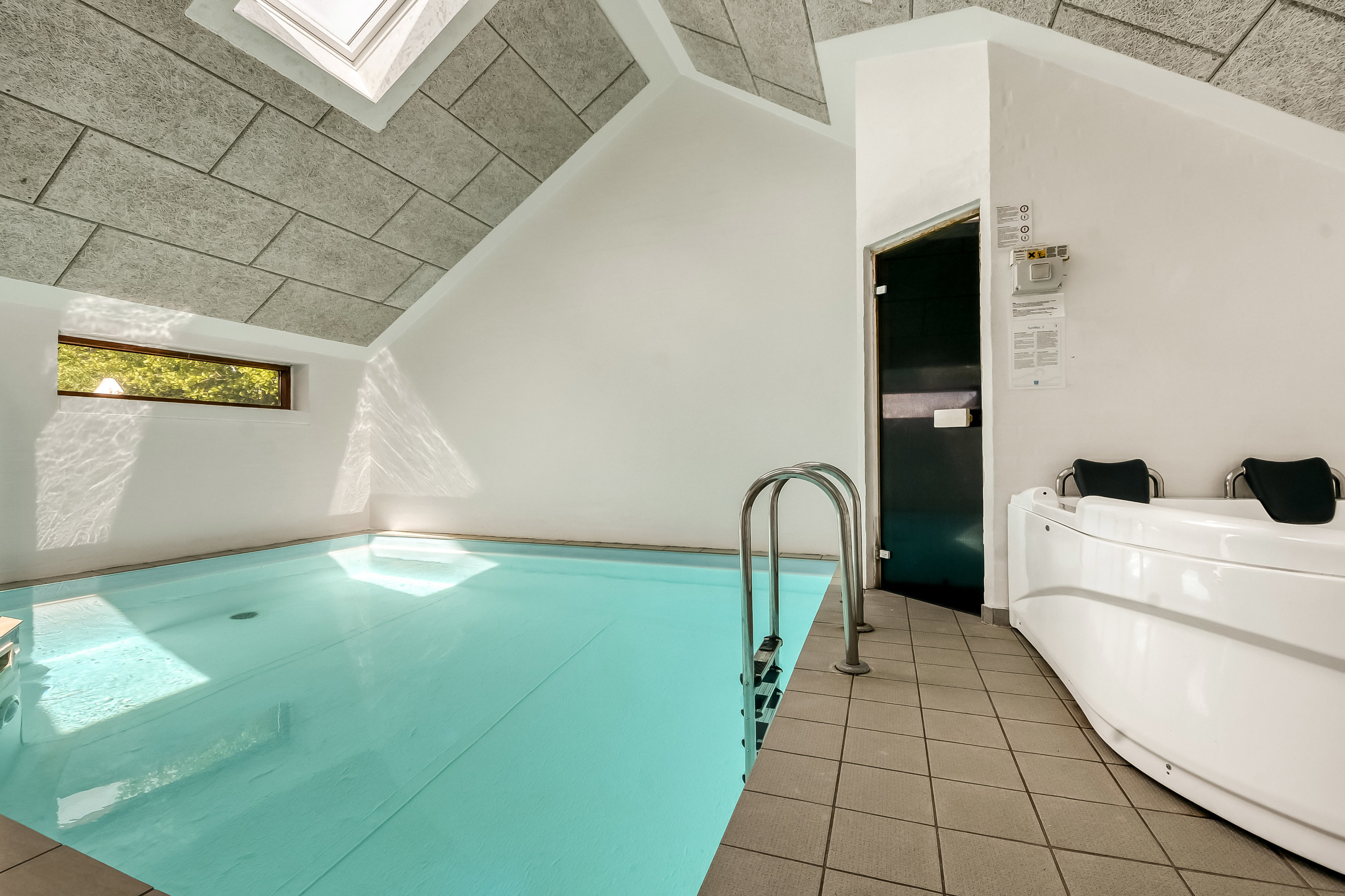 Fremhævet badeværelse billede i fuldskærmstilstand. Billede af Hulvej 2, Ejsingholm, 7830 Vinderup