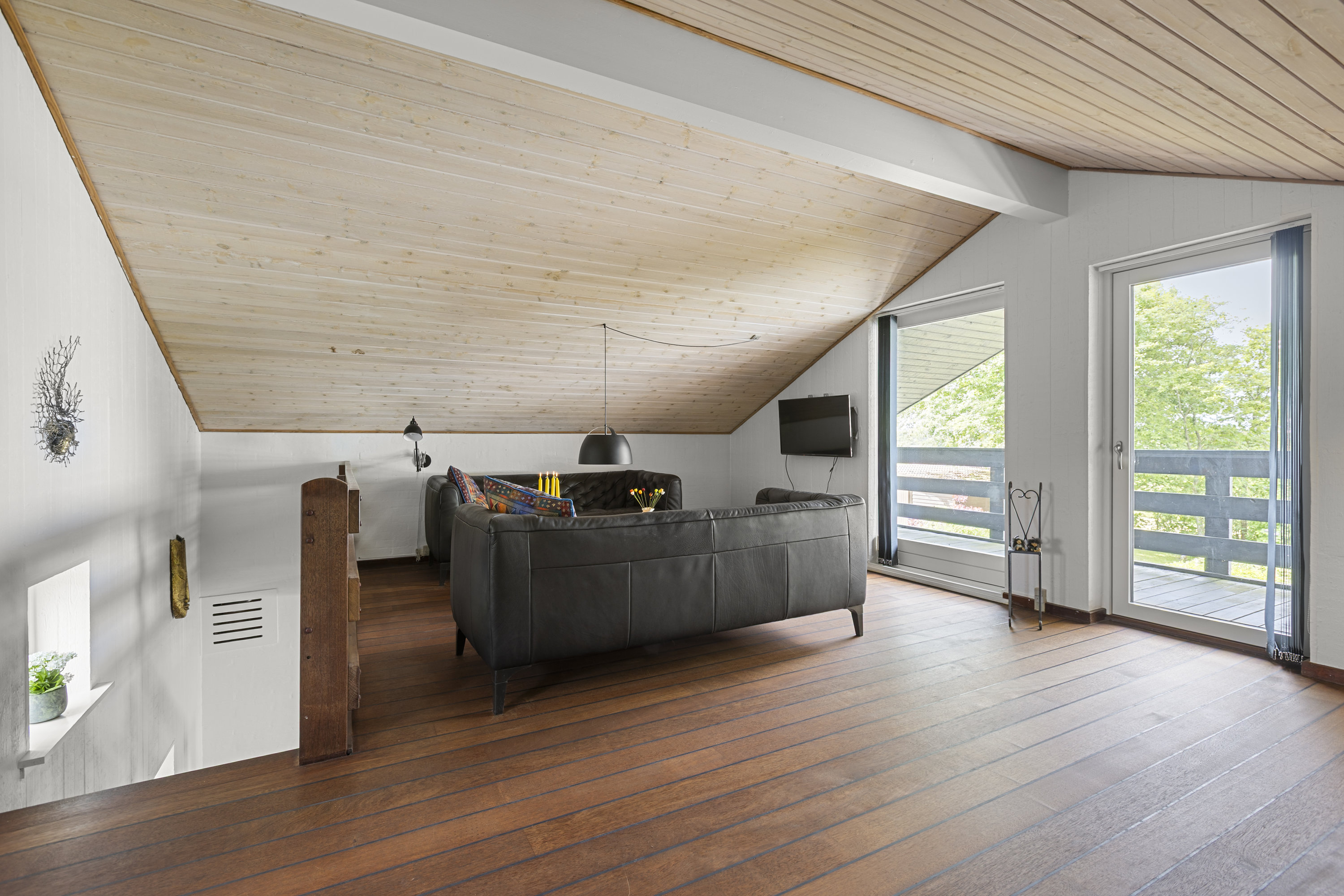 Fremhævet stue billede i fuldskærmstilstand. Billede af Syrenvej 24, 4295 Stenlille