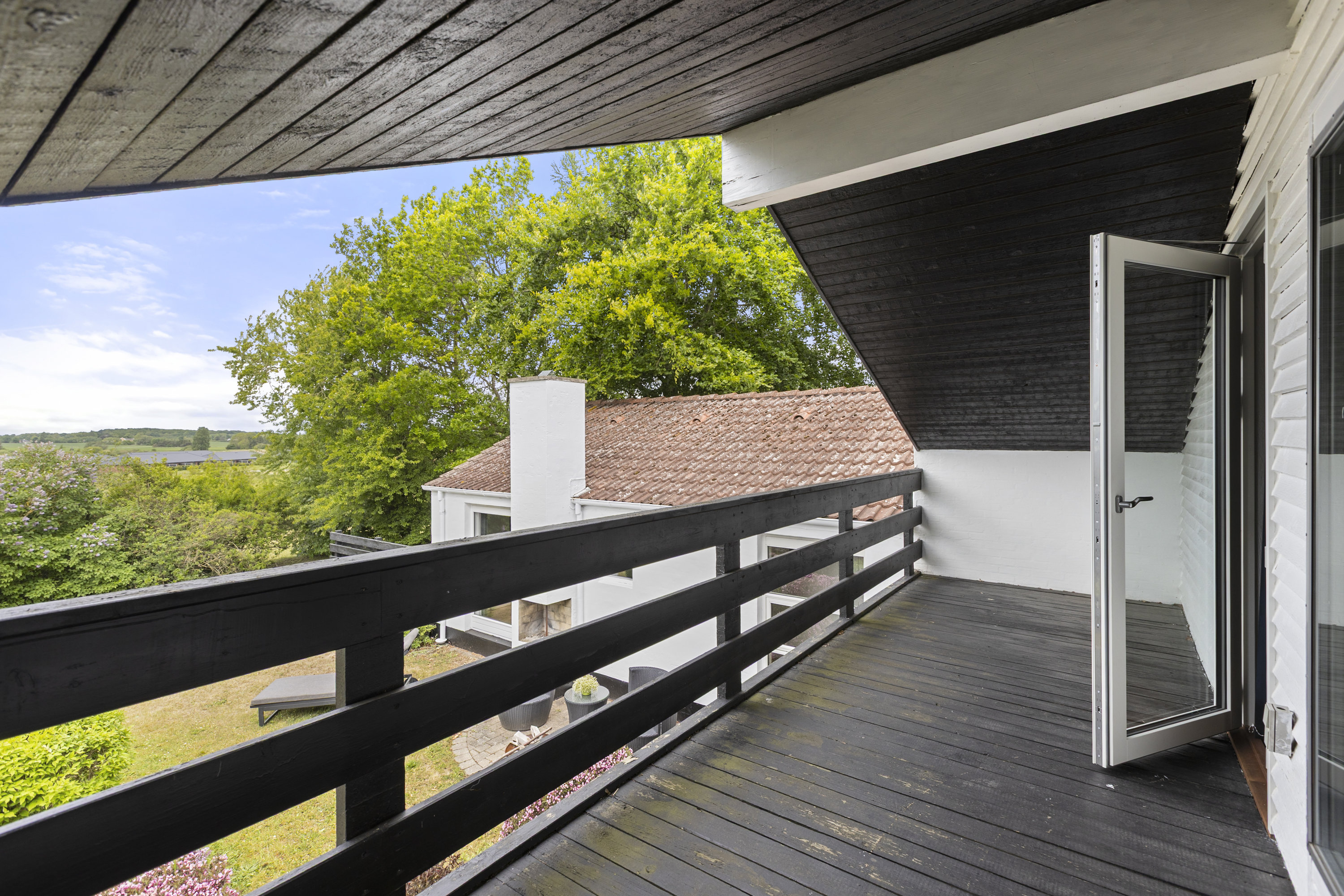 Fremhævet altan billede i fuldskærmstilstand. Billede af Syrenvej 24, 4295 Stenlille