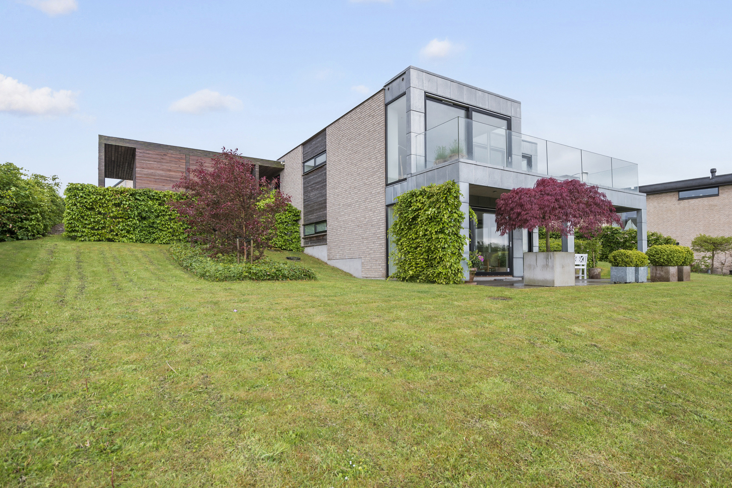 Fremhævet ejendommen billede i fuldskærmstilstand. Billede af Overskov 30, 8300 Odder