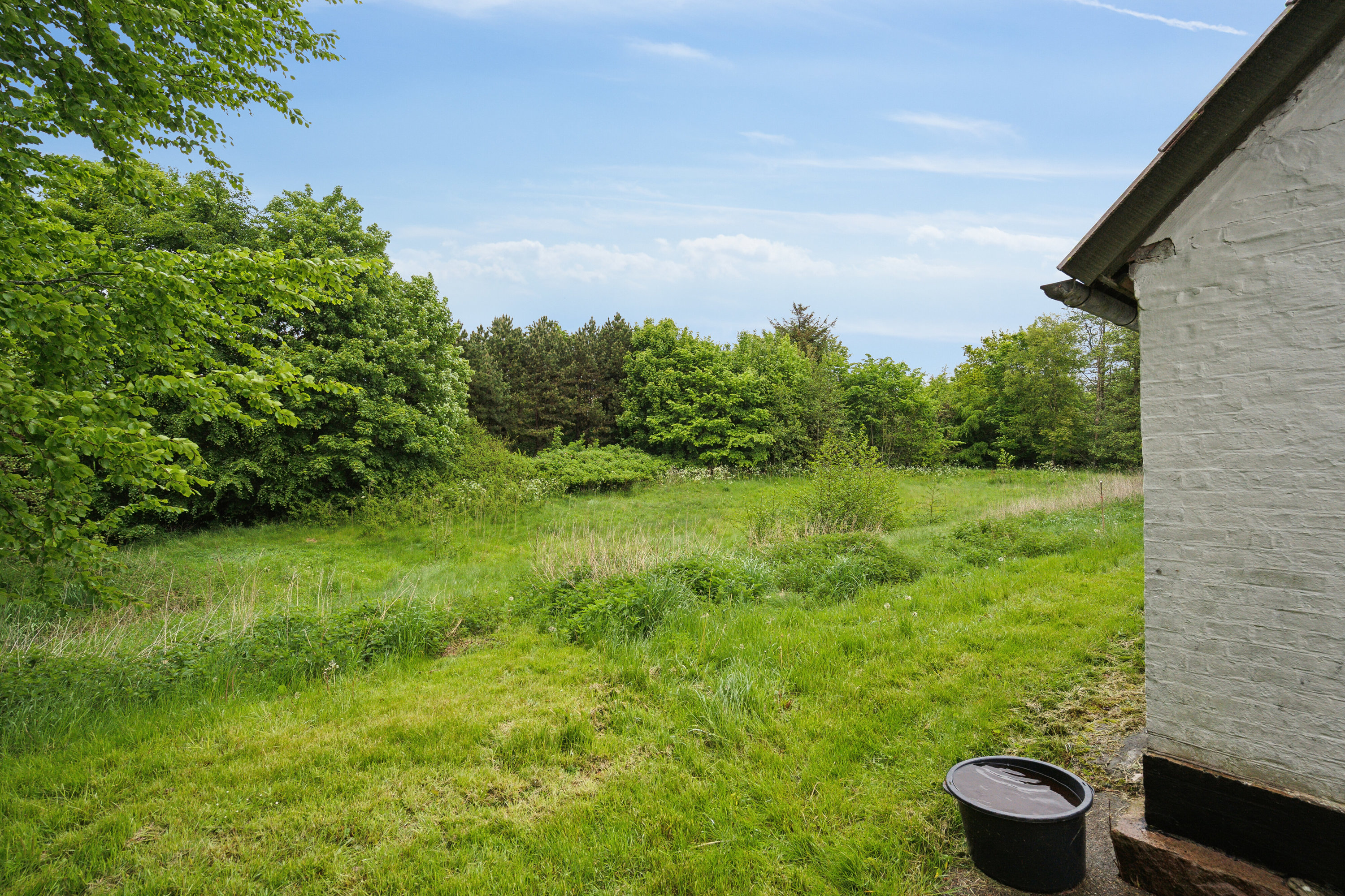 Fremhævet have billede i fuldskærmstilstand. Billede af Tverstedvej 25, Uggerby, 9800 Hjørring