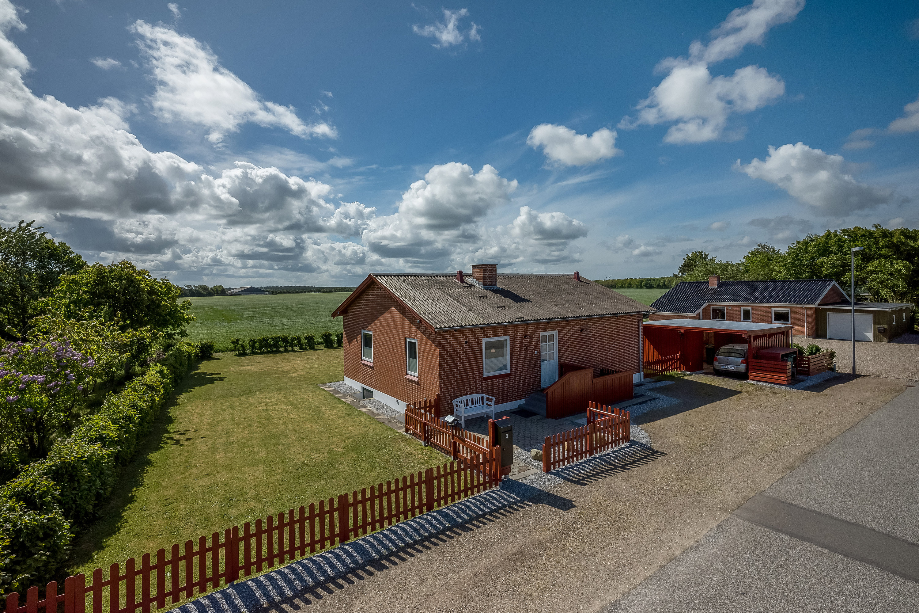 Fremhævet ejendommen billede i fuldskærmstilstand. Billede af Ringgade 5, Lomborg, 7620 Lemvig