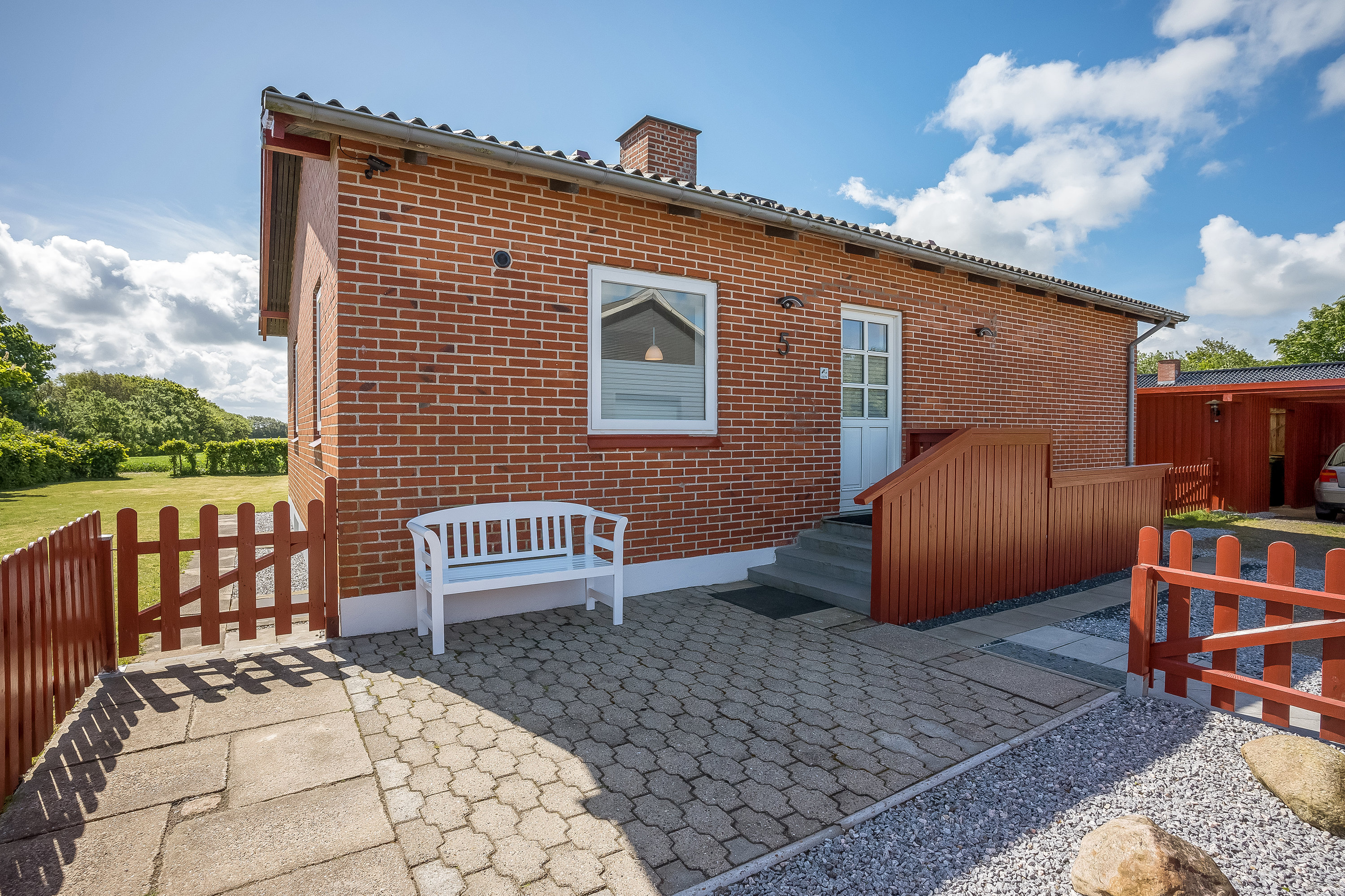 Fremhævet terrasse billede i fuldskærmstilstand. Billede af Ringgade 5, Lomborg, 7620 Lemvig