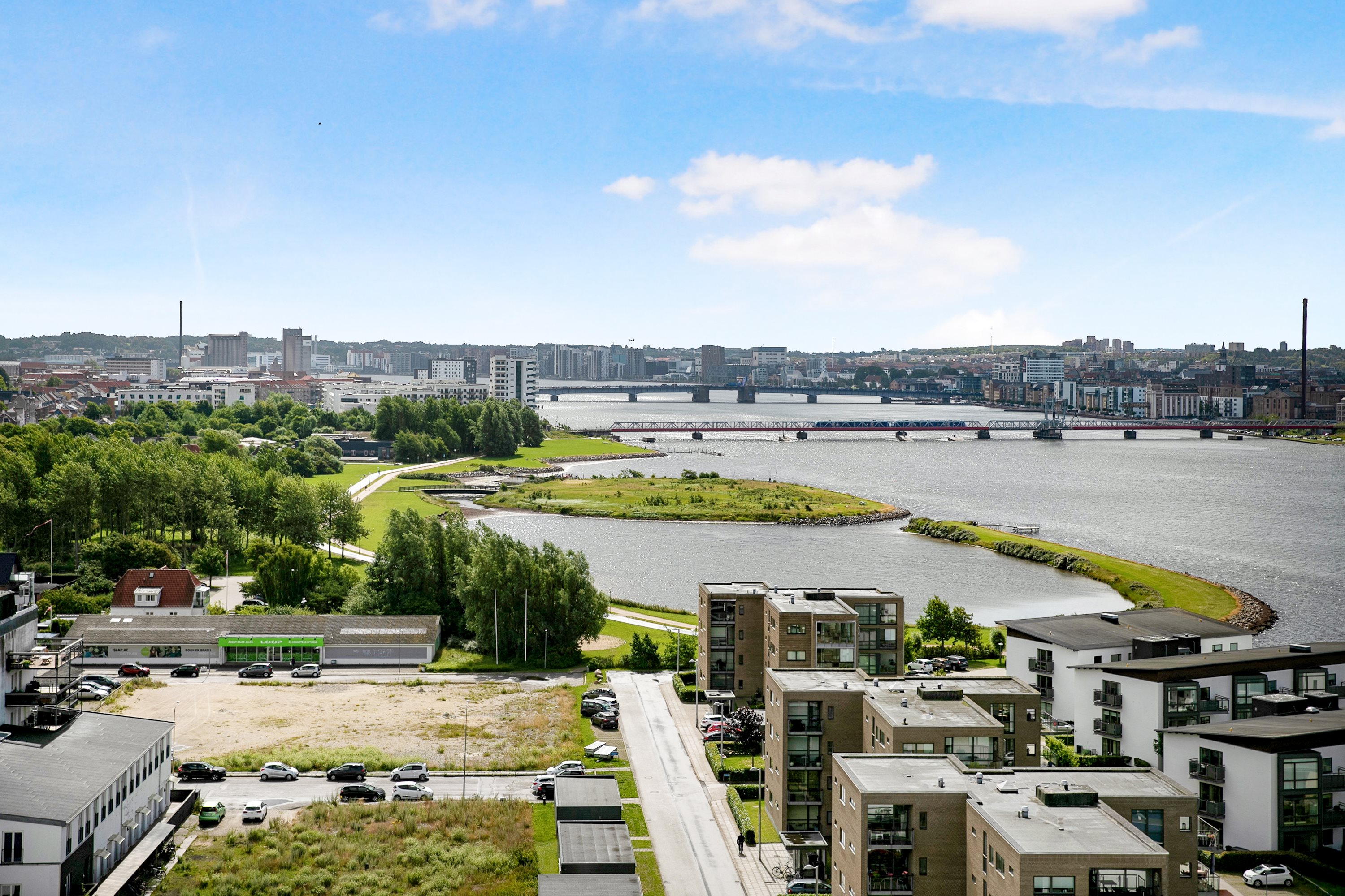 Fremhævet udsigt billede i fuldskærmstilstand. Billede af Julius Posselts Vej 3A, 13. 6., 9400 Nørresundby