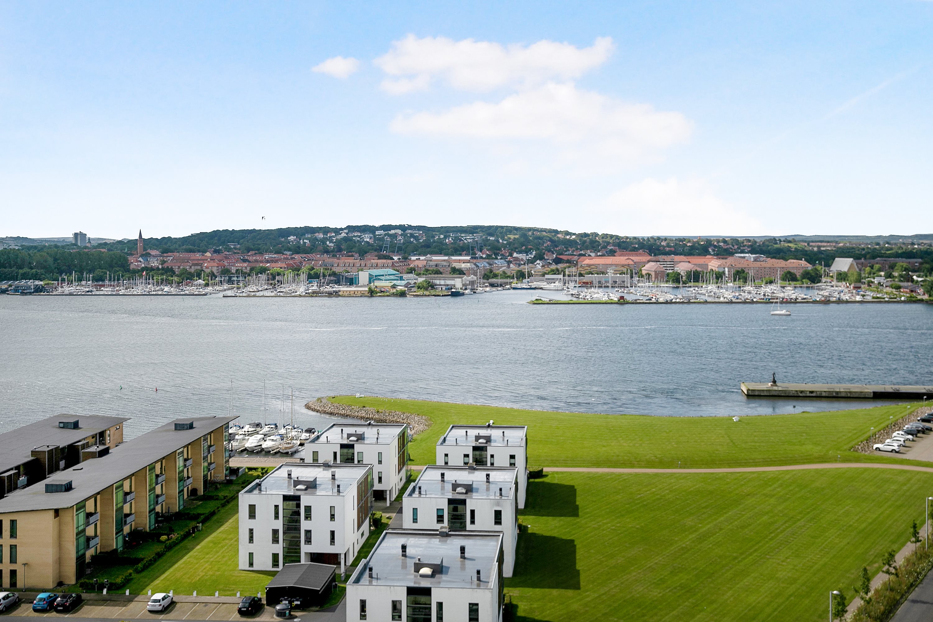 Fremhævet udsigt billede i fuldskærmstilstand. Billede af Julius Posselts Vej 3A, 13. 6., 9400 Nørresundby