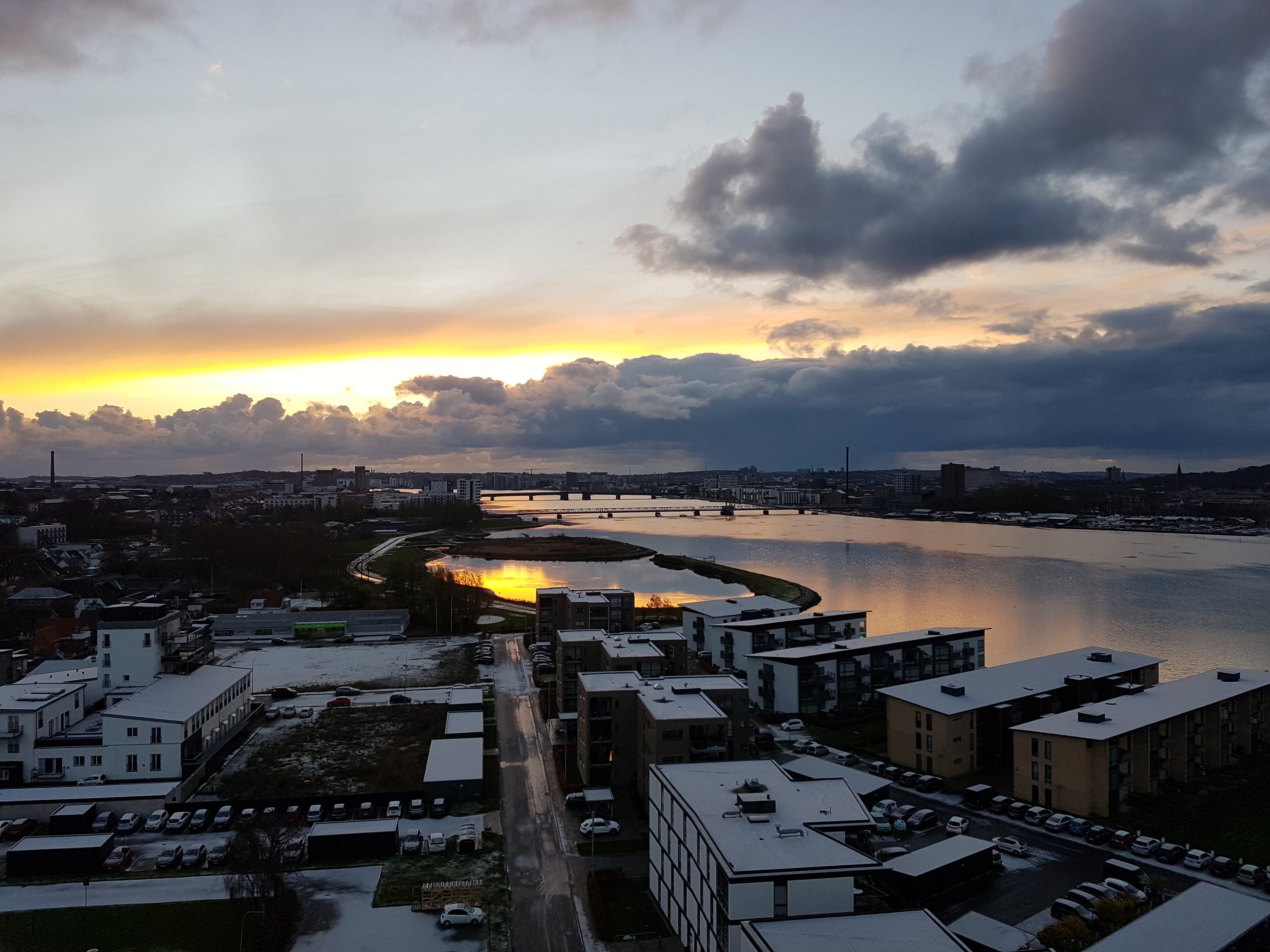 Fremhævet andet billede i fuldskærmstilstand. Billede af Julius Posselts Vej 3A, 13. 6., 9400 Nørresundby