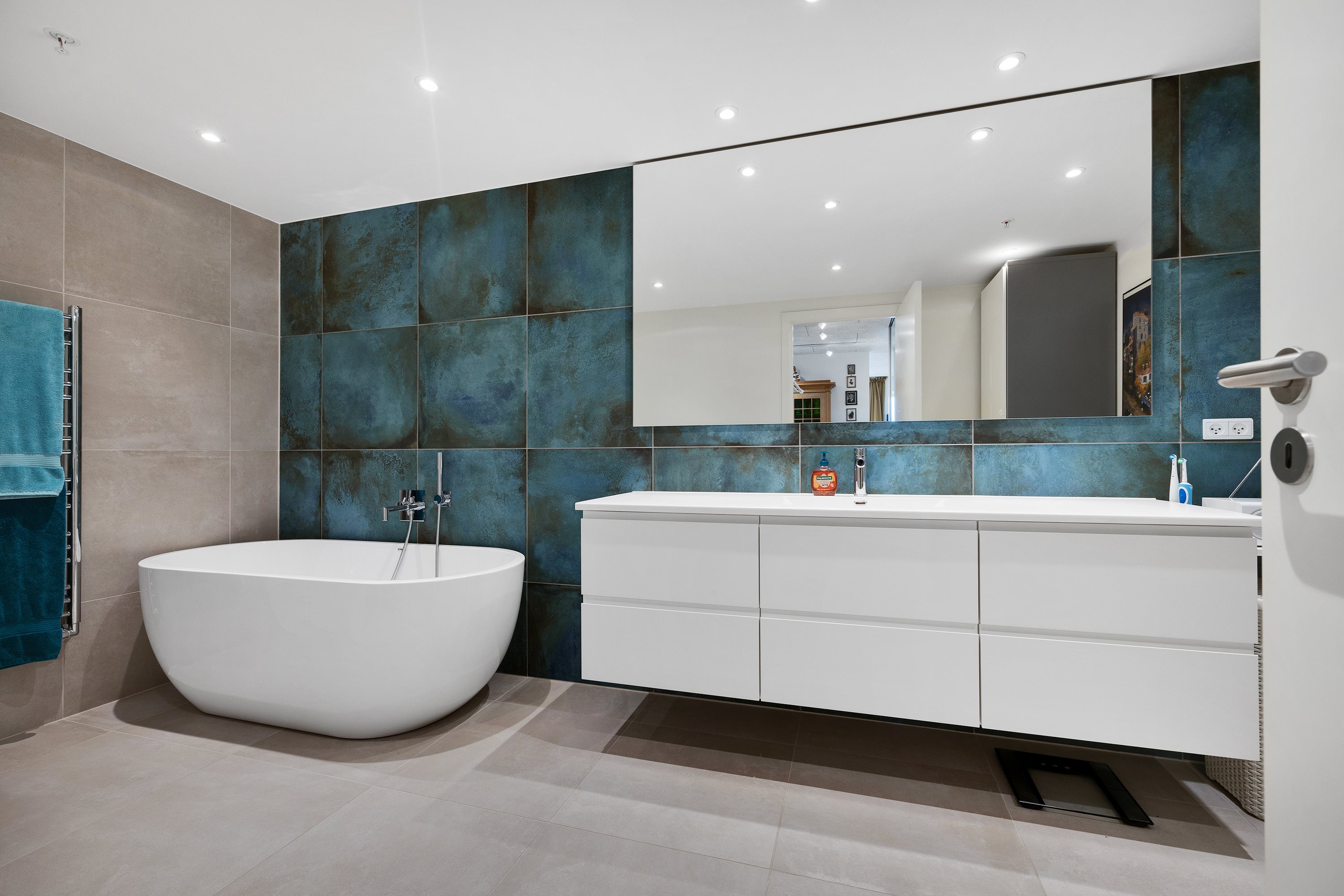 Fremhævet badeværelse billede i fuldskærmstilstand. Billede af Julius Posselts Vej 3A, 13. 6., 9400 Nørresundby