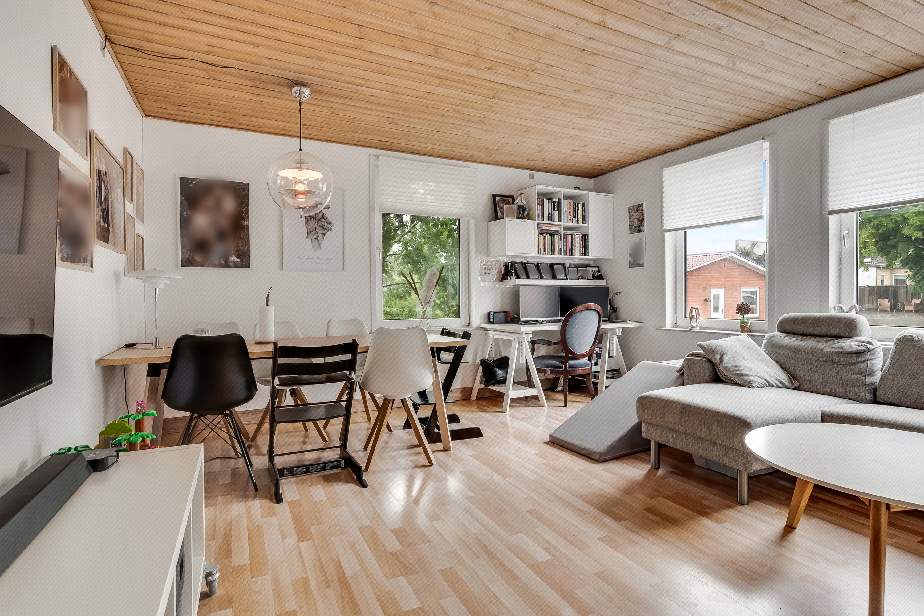 Fremhævet stue billede i fuldskærmstilstand. Billede af Elme Alle 1, 7500 Holstebro