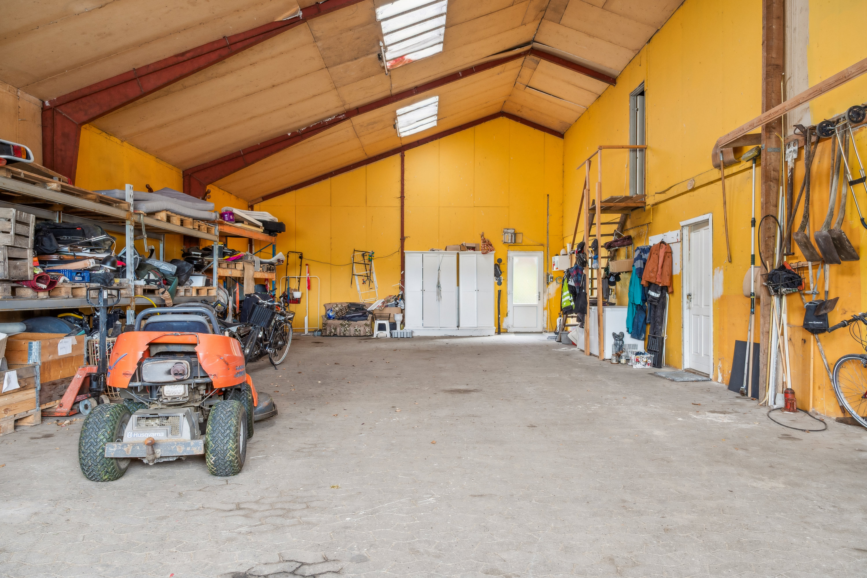 Fremhævet garage billede i fuldskærmstilstand. Billede af Gl Hannerupvej 3, Hørby, 9500 Hobro