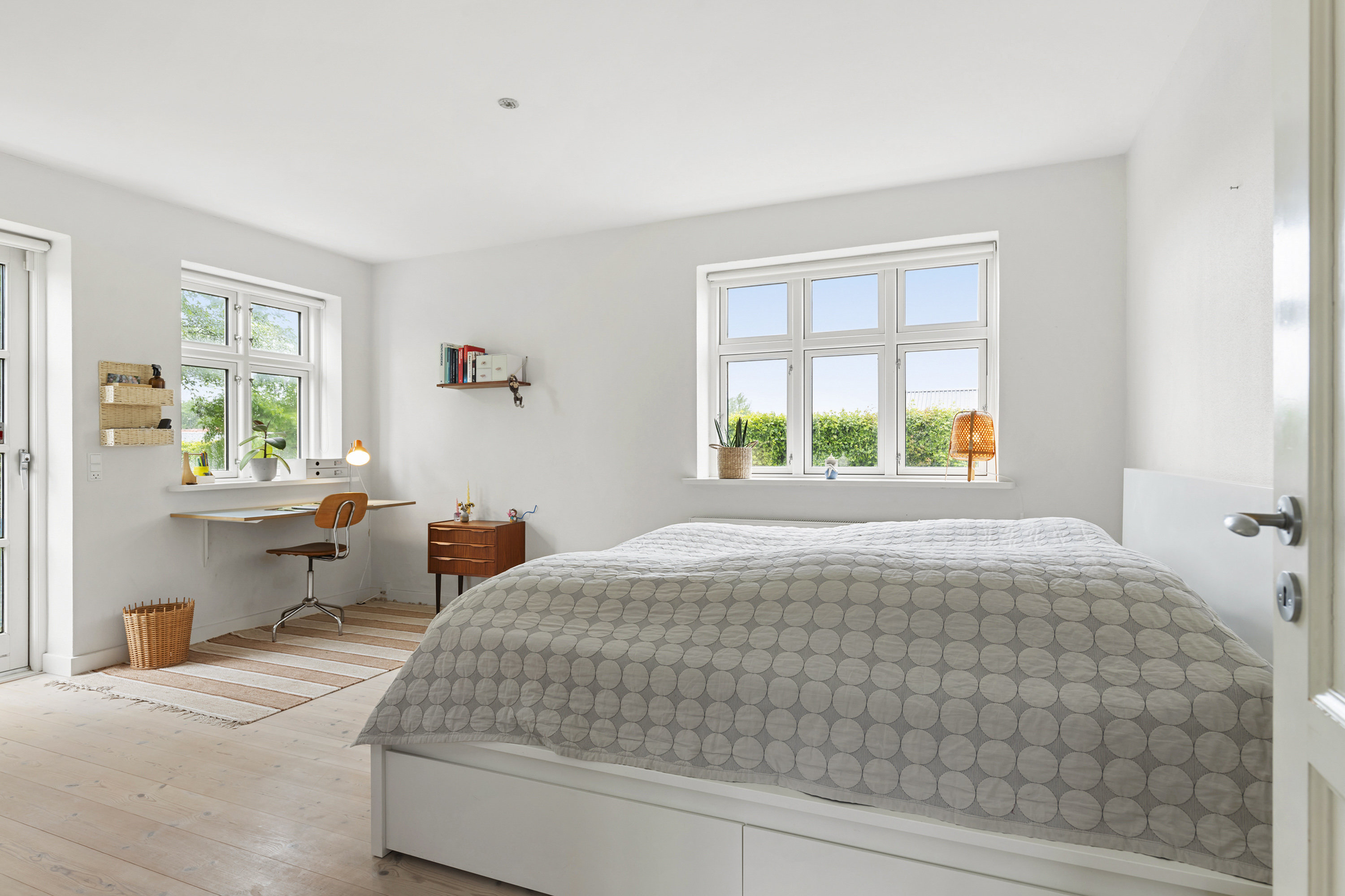 Fremhævet værelse billede i fuldskærmstilstand. Billede af Lille Thirupvej 1, 9800 Hjørring