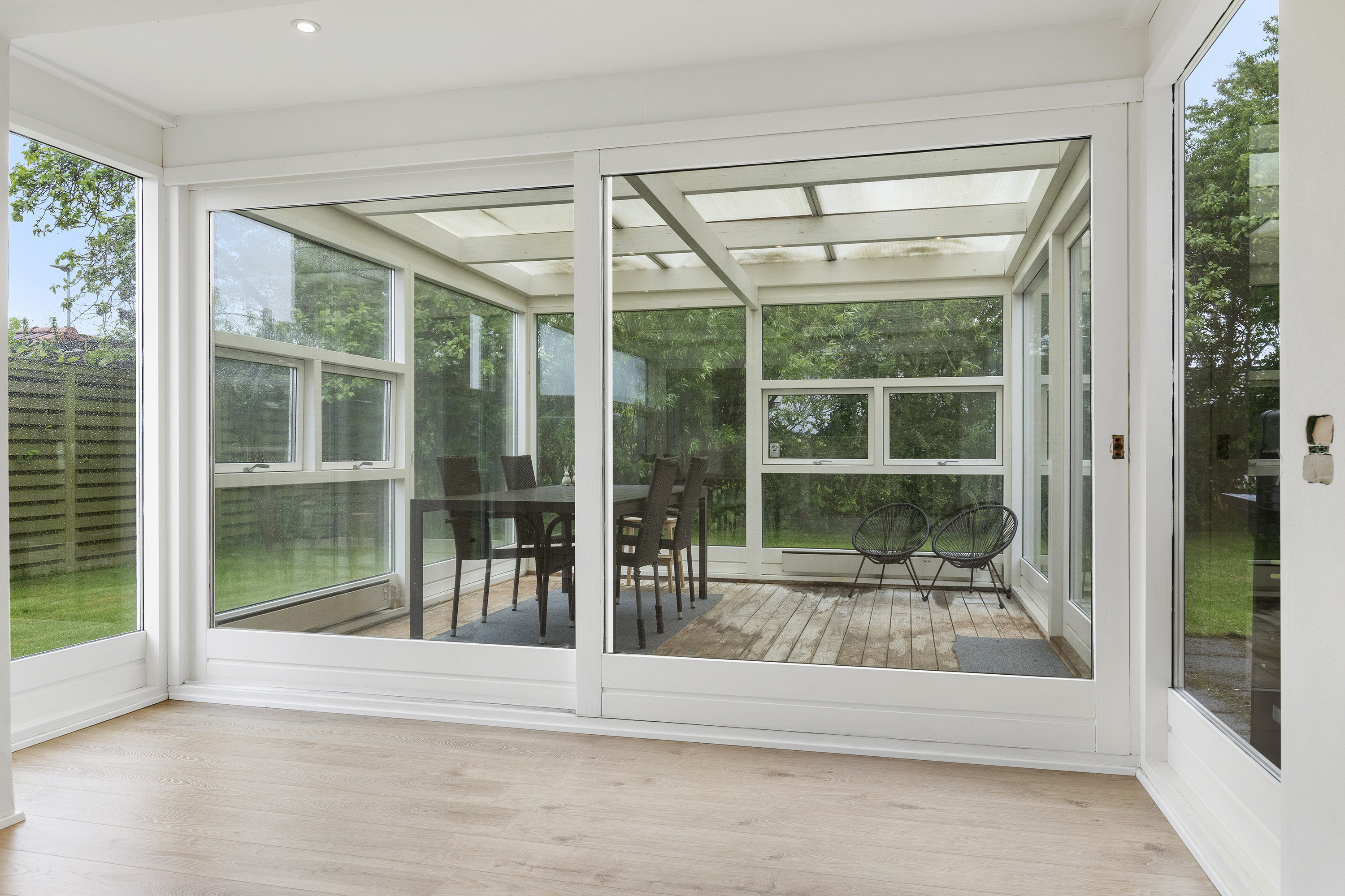 Fremhævet stue billede i fuldskærmstilstand. Billede af Tårnvej 11, 9760 Vrå