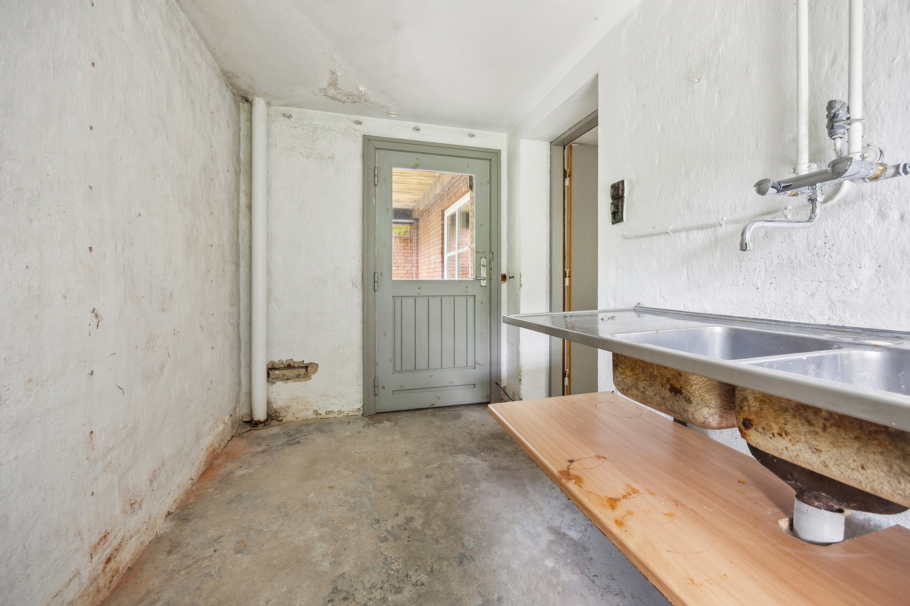 Fremhævet badeværelse billede i fuldskærmstilstand. Billede af Nørre Alle 12, 9320 Hjallerup