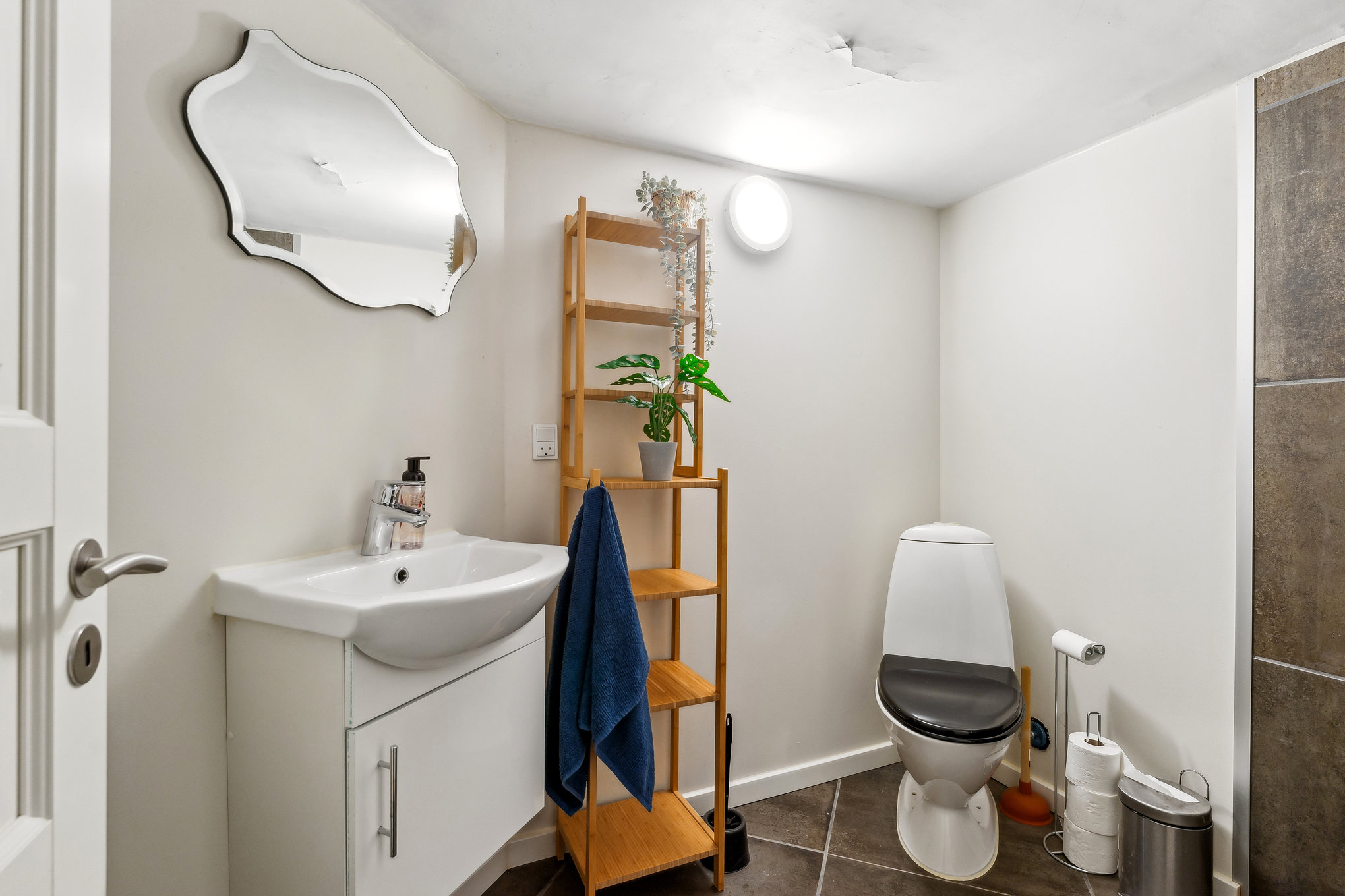 Fremhævet badeværelse billede i fuldskærmstilstand. Billede af Vesterlandsvej 13, Handest, 8990 Fårup