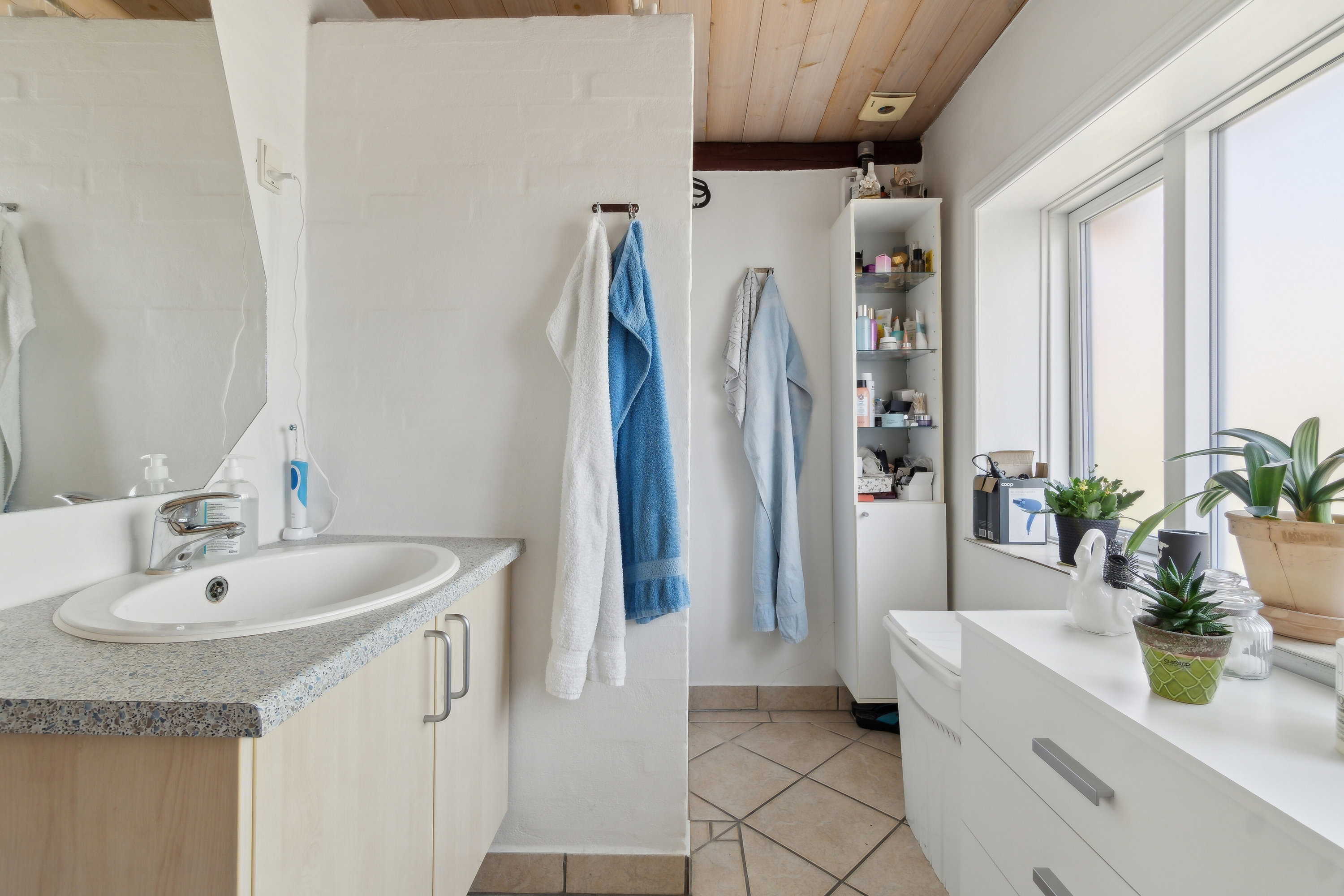 Fremhævet badeværelse billede i fuldskærmstilstand. Billede af Vorupørvej 202, Hundborg, 7700 Thisted