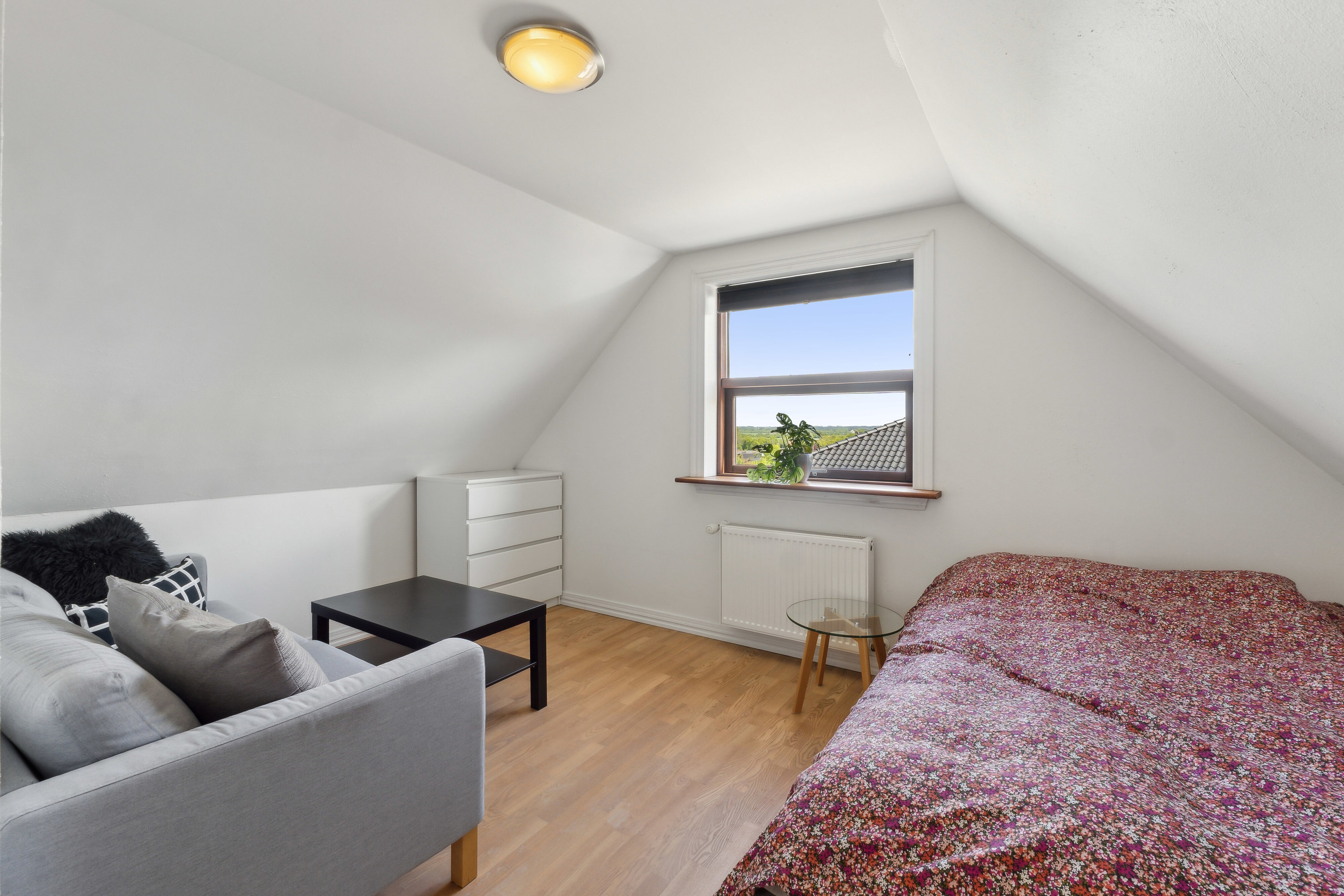 Fremhævet soveværelse billede i fuldskærmstilstand. Billede af Skjoldborgsvej 4, 9800 Hjørring