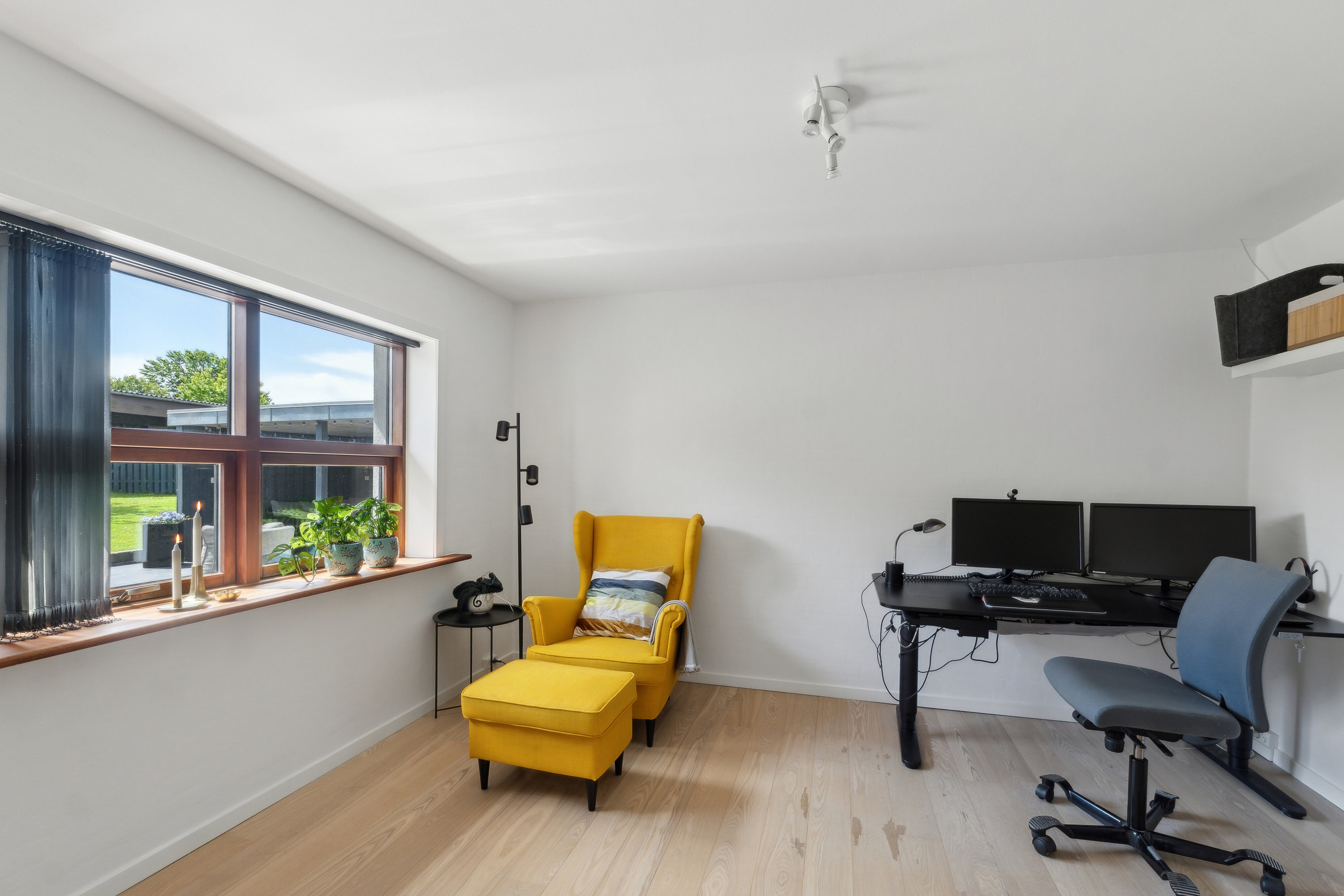 Fremhævet arbejdsværelse billede i fuldskærmstilstand. Billede af Skjoldborgsvej 4, 9800 Hjørring