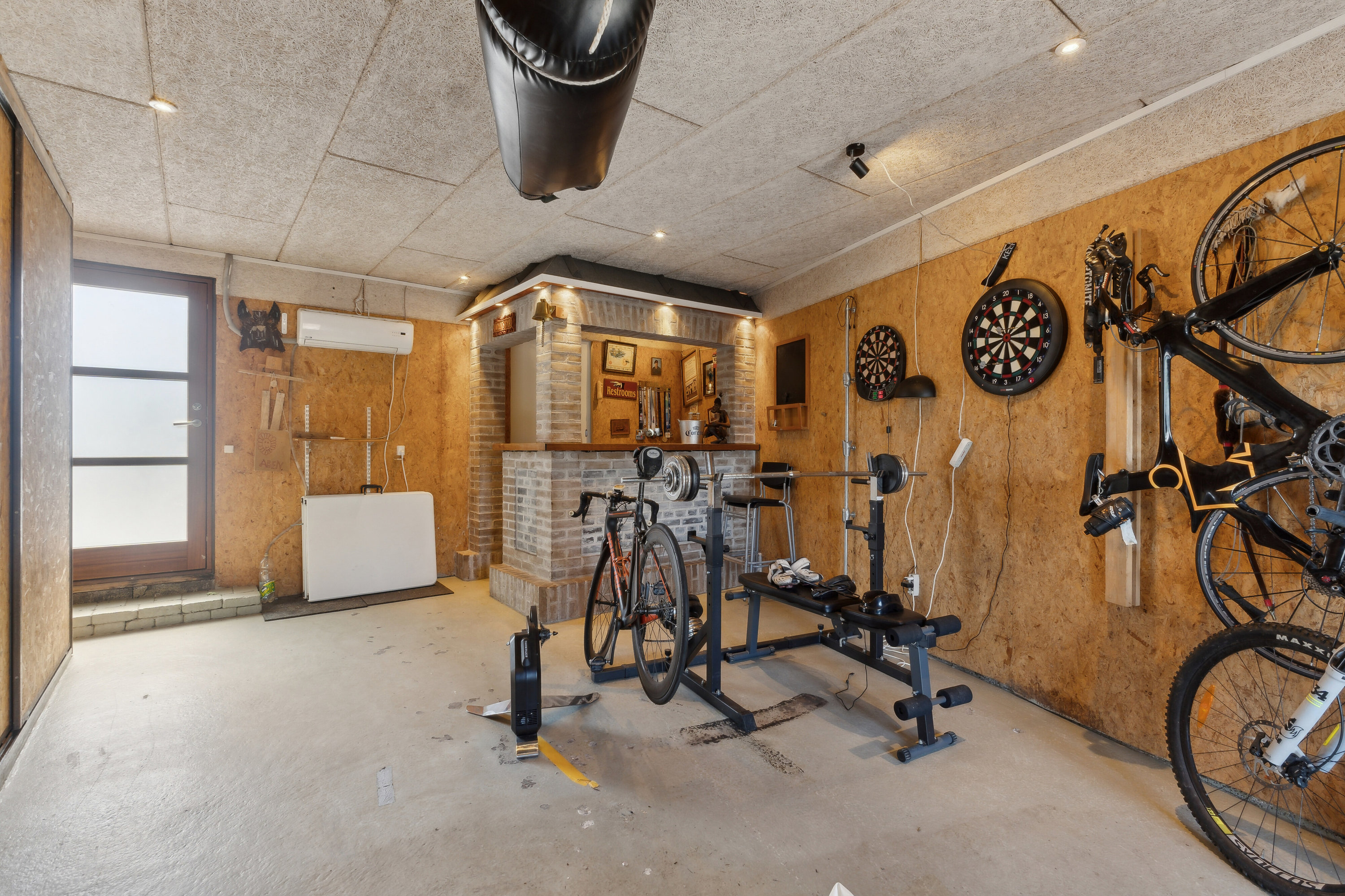 Fremhævet indendørs billede i fuldskærmstilstand. Billede af Skjoldborgsvej 4, 9800 Hjørring