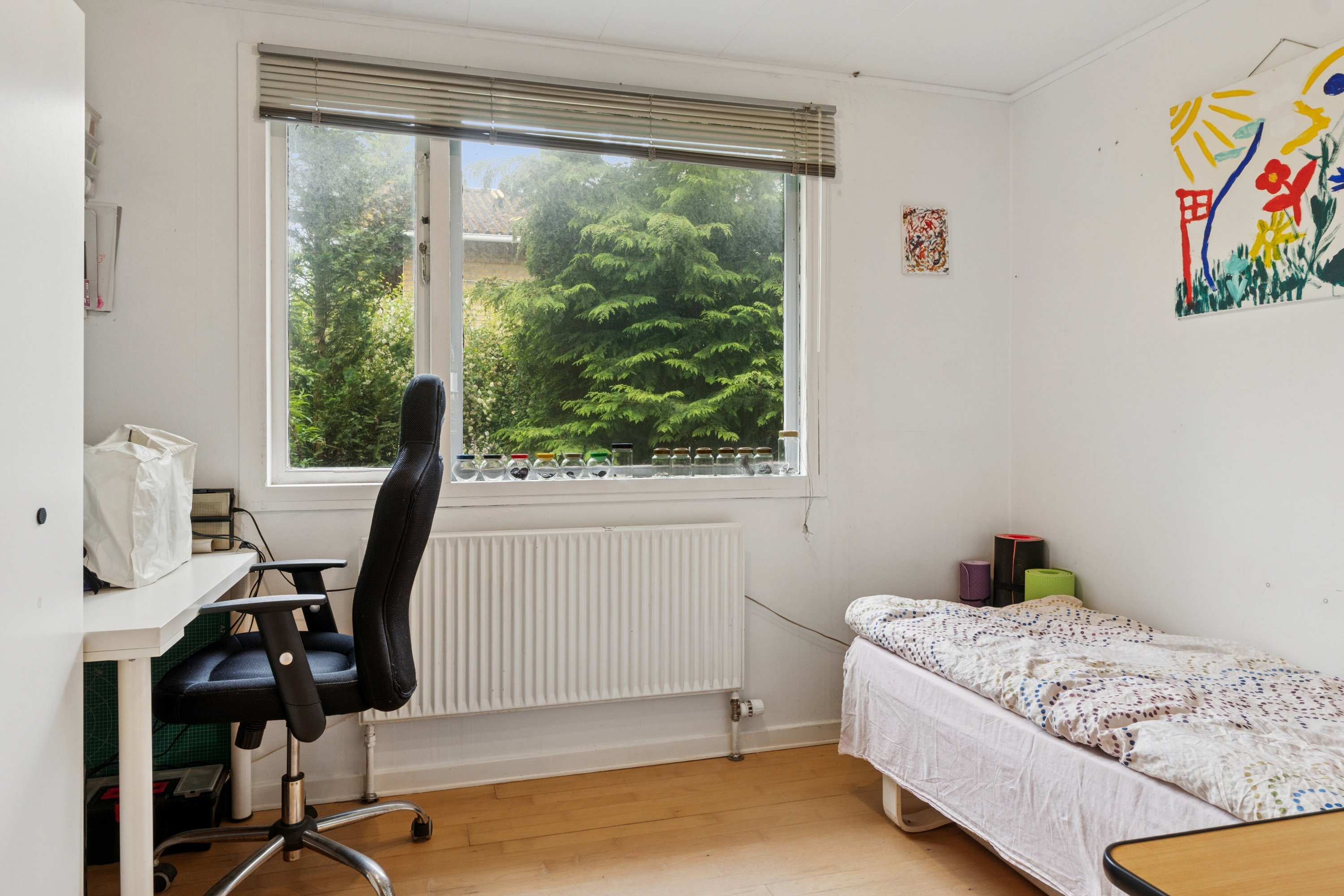 Fremhævet soveværelse billede i fuldskærmstilstand. Billede af Bøgevej 4, 4760 Vordingborg