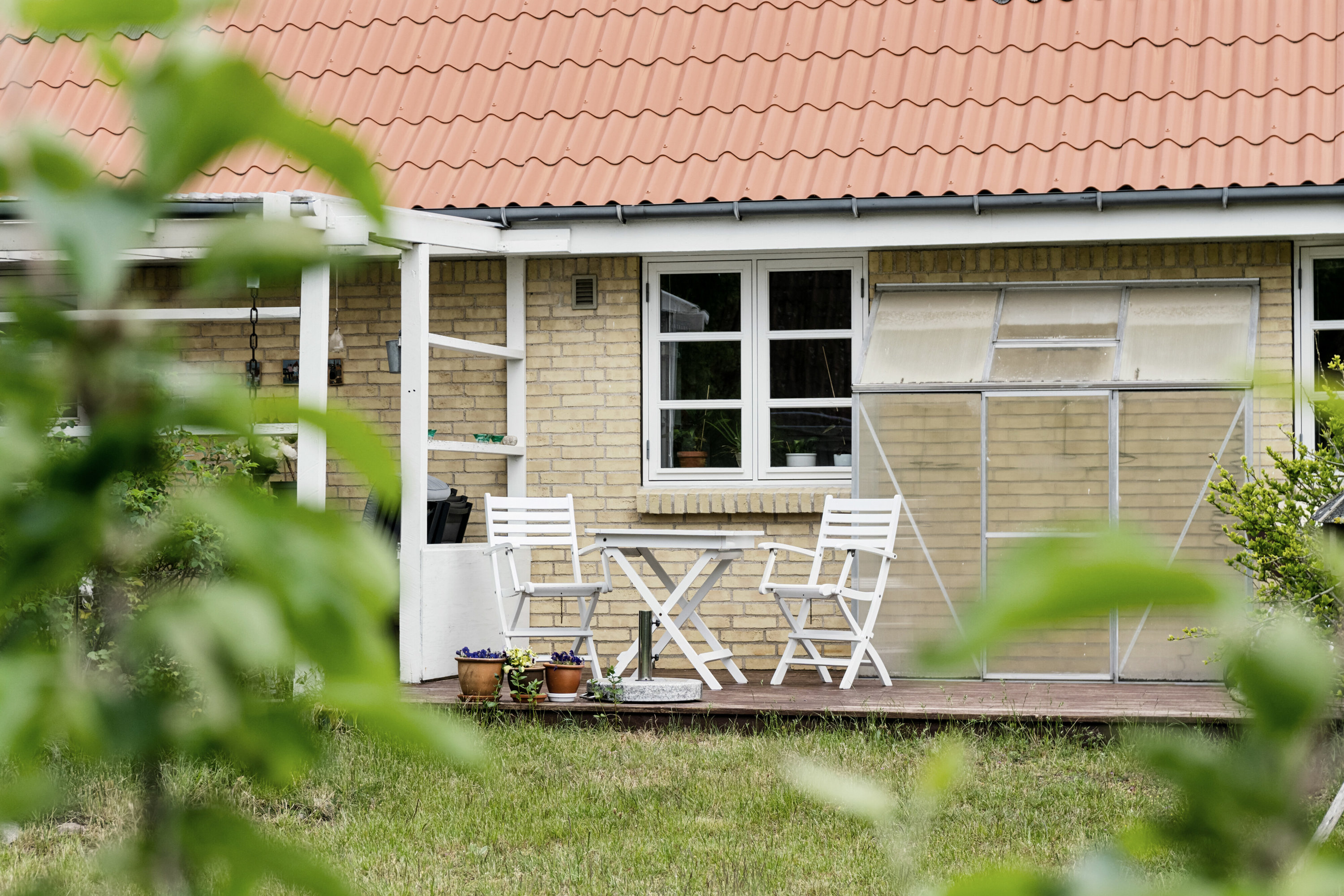 Fremhævet set fra haven billede i fuldskærmstilstand. Billede af Møllebakken 23, 4581 Rørvig