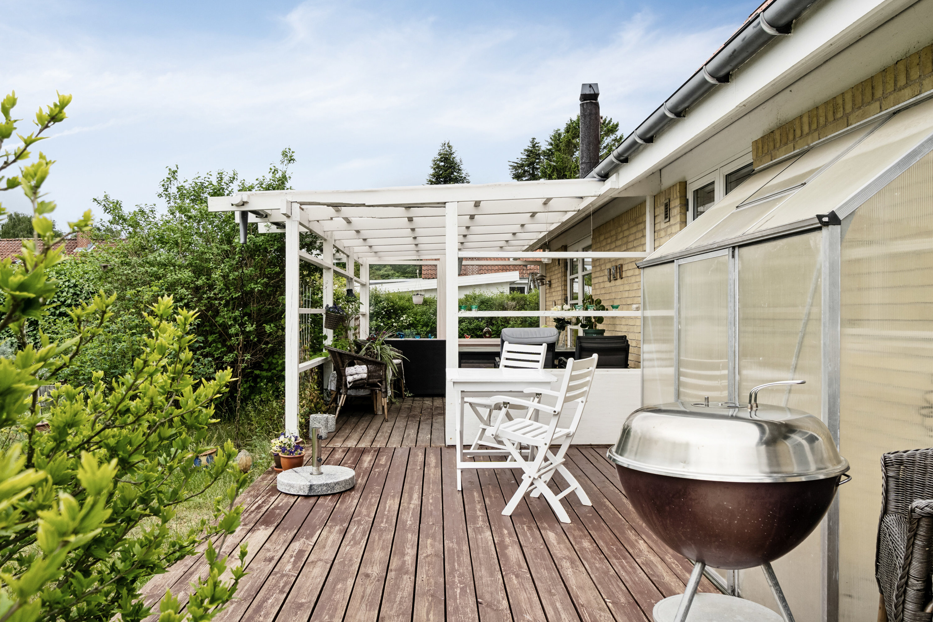 Fremhævet udendørs billede i fuldskærmstilstand. Billede af Møllebakken 23, 4581 Rørvig