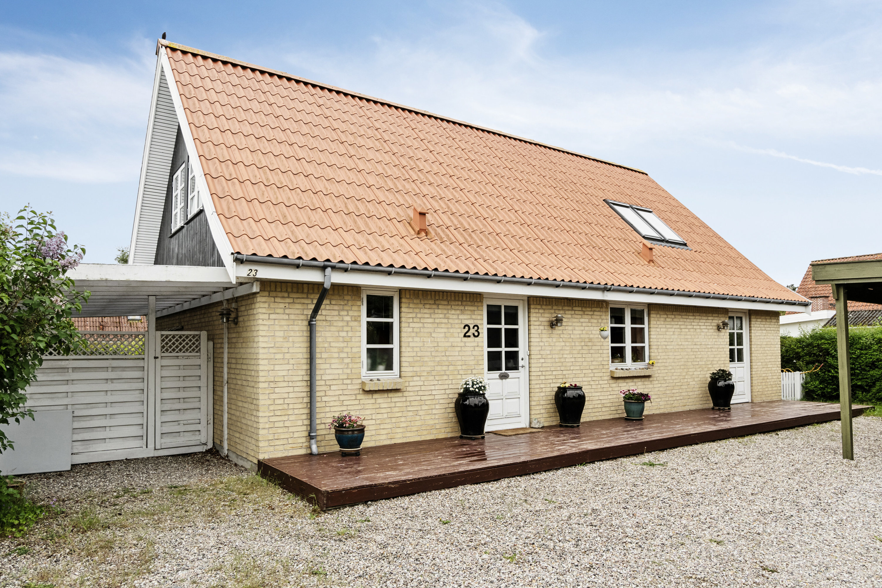 Fremhævet set fra vejen billede i fuldskærmstilstand. Billede af Møllebakken 23, 4581 Rørvig