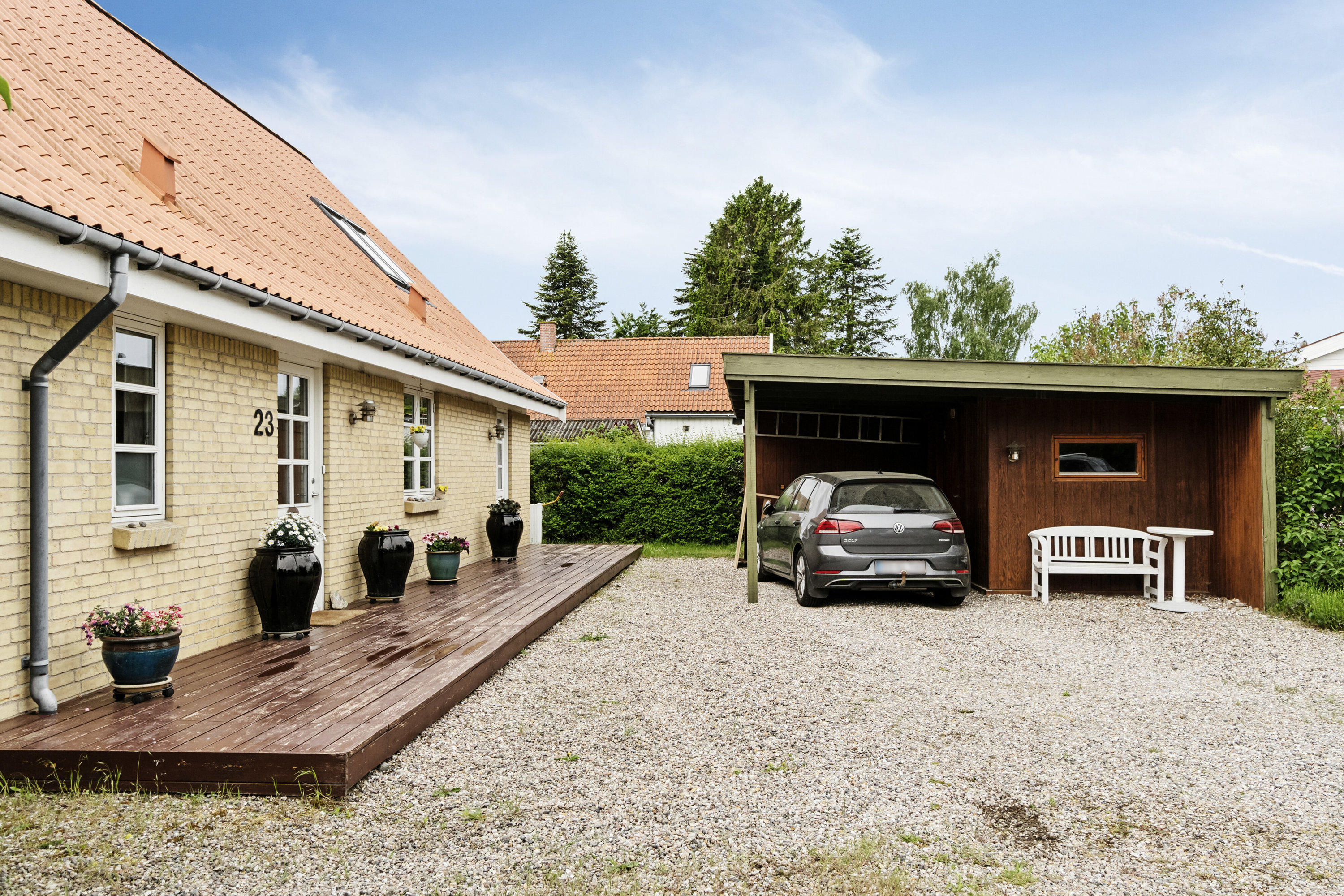 Fremhævet udendørs billede i fuldskærmstilstand. Billede af Møllebakken 23, 4581 Rørvig