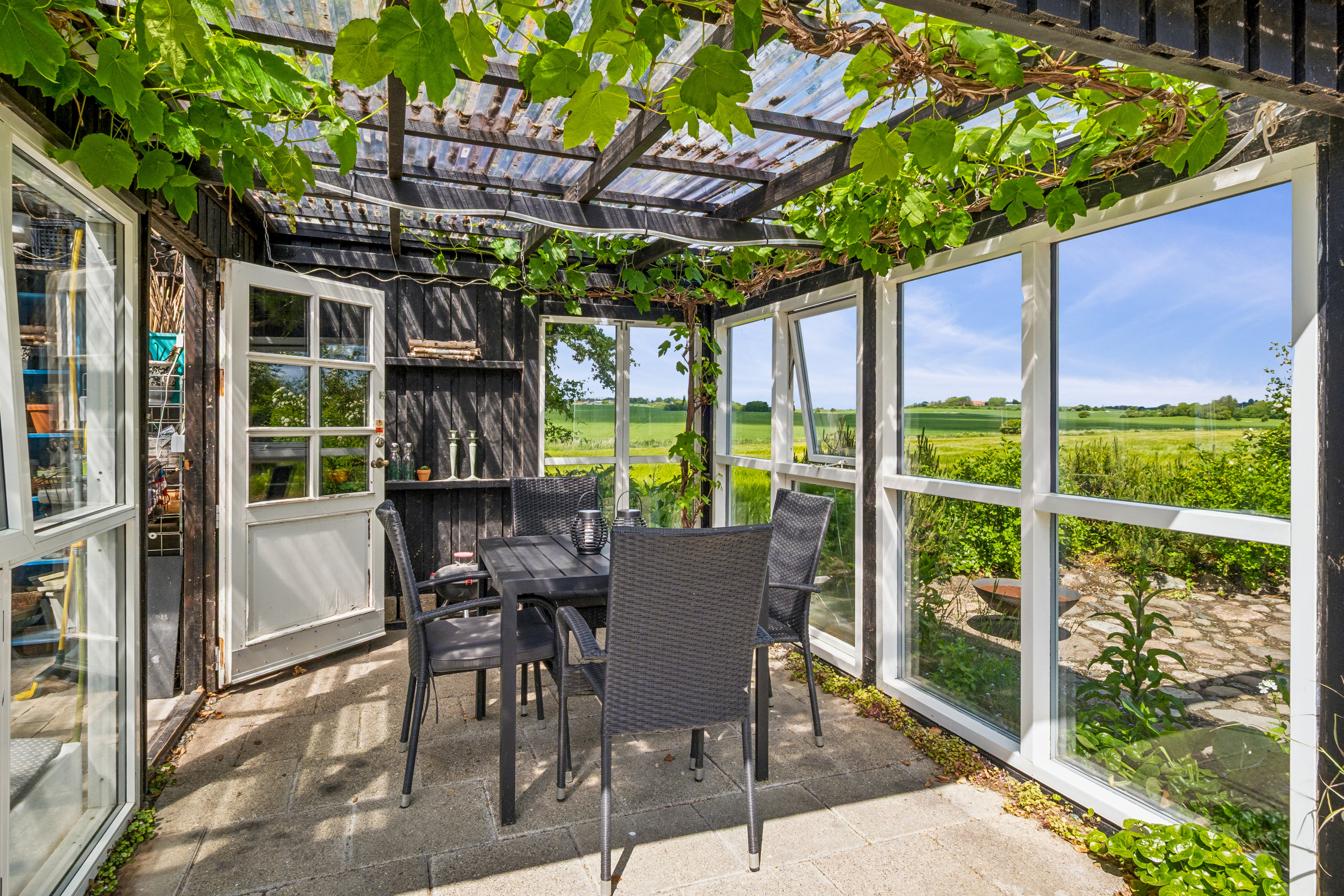 Fremhævet terrasse billede i fuldskærmstilstand. Billede af Langtoften 16, Solbjerg, 7950 Erslev