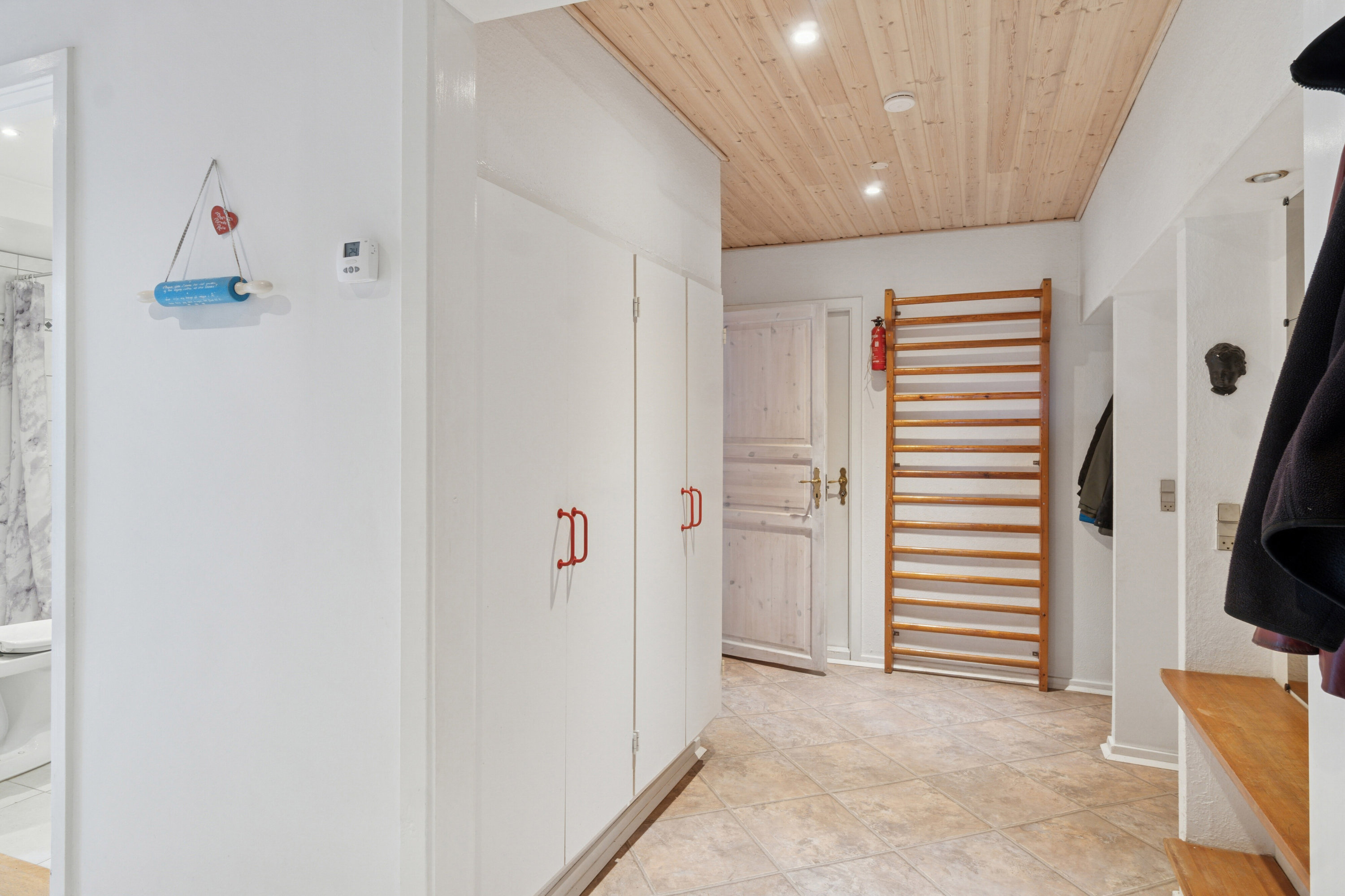 Fremhævet værelse billede i fuldskærmstilstand. Billede af Hemmeshøjvej 17, 4241 Vemmelev