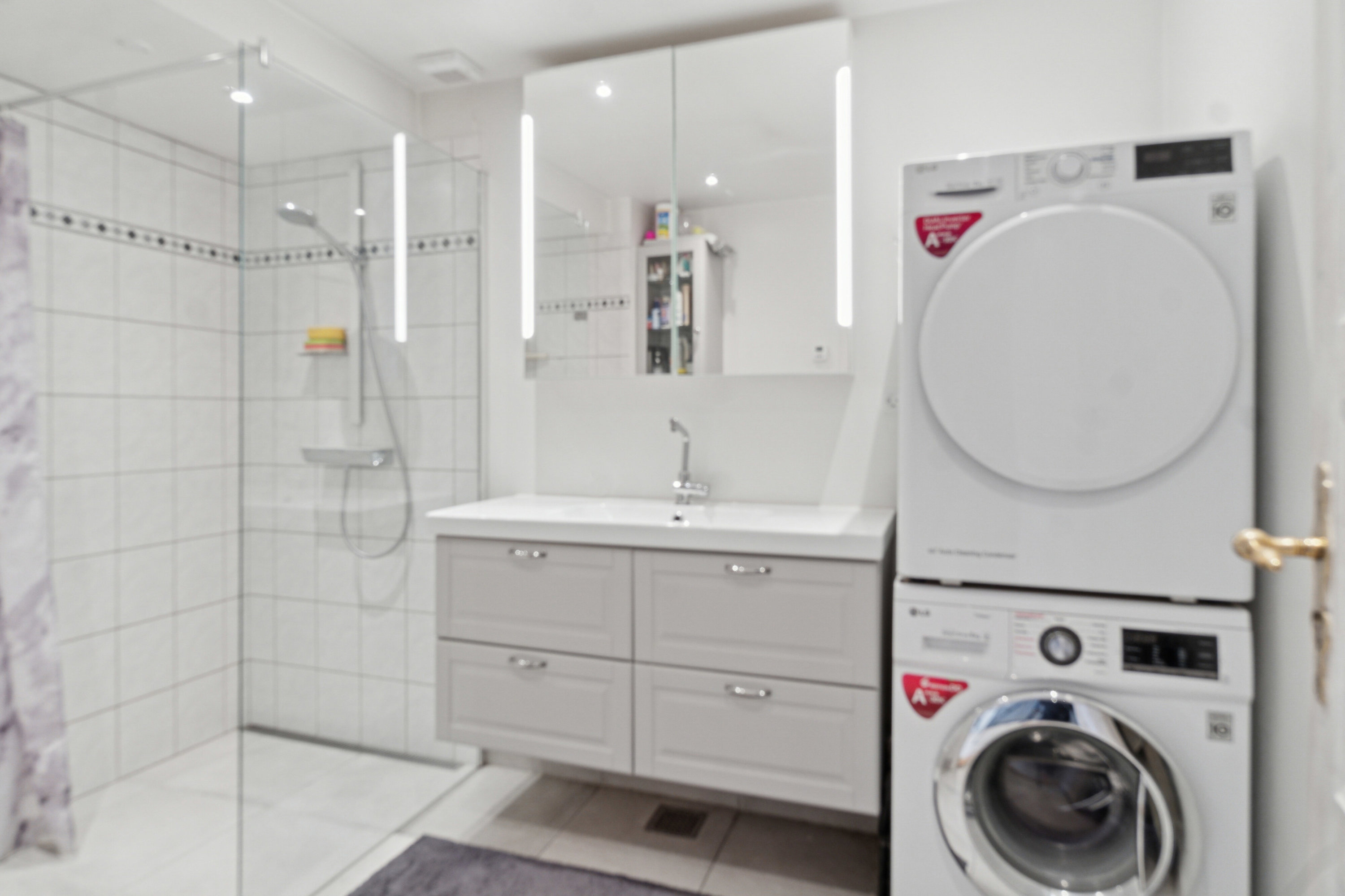 Fremhævet badeværelse billede i fuldskærmstilstand. Billede af Hemmeshøjvej 17, 4241 Vemmelev