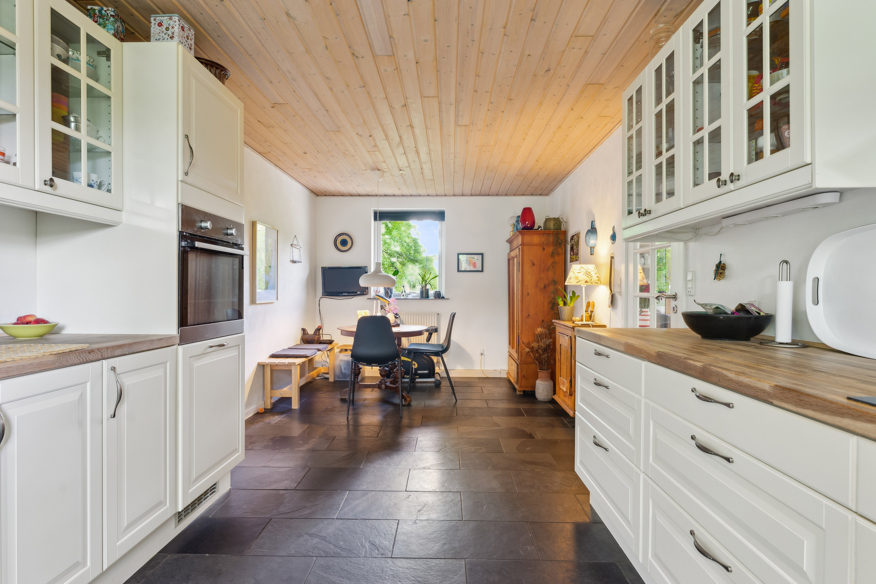 Fremhævet køkken billede i fuldskærmstilstand. Billede af Dalsvinget 13, Ø Tørslev, 8983 Gjerlev J