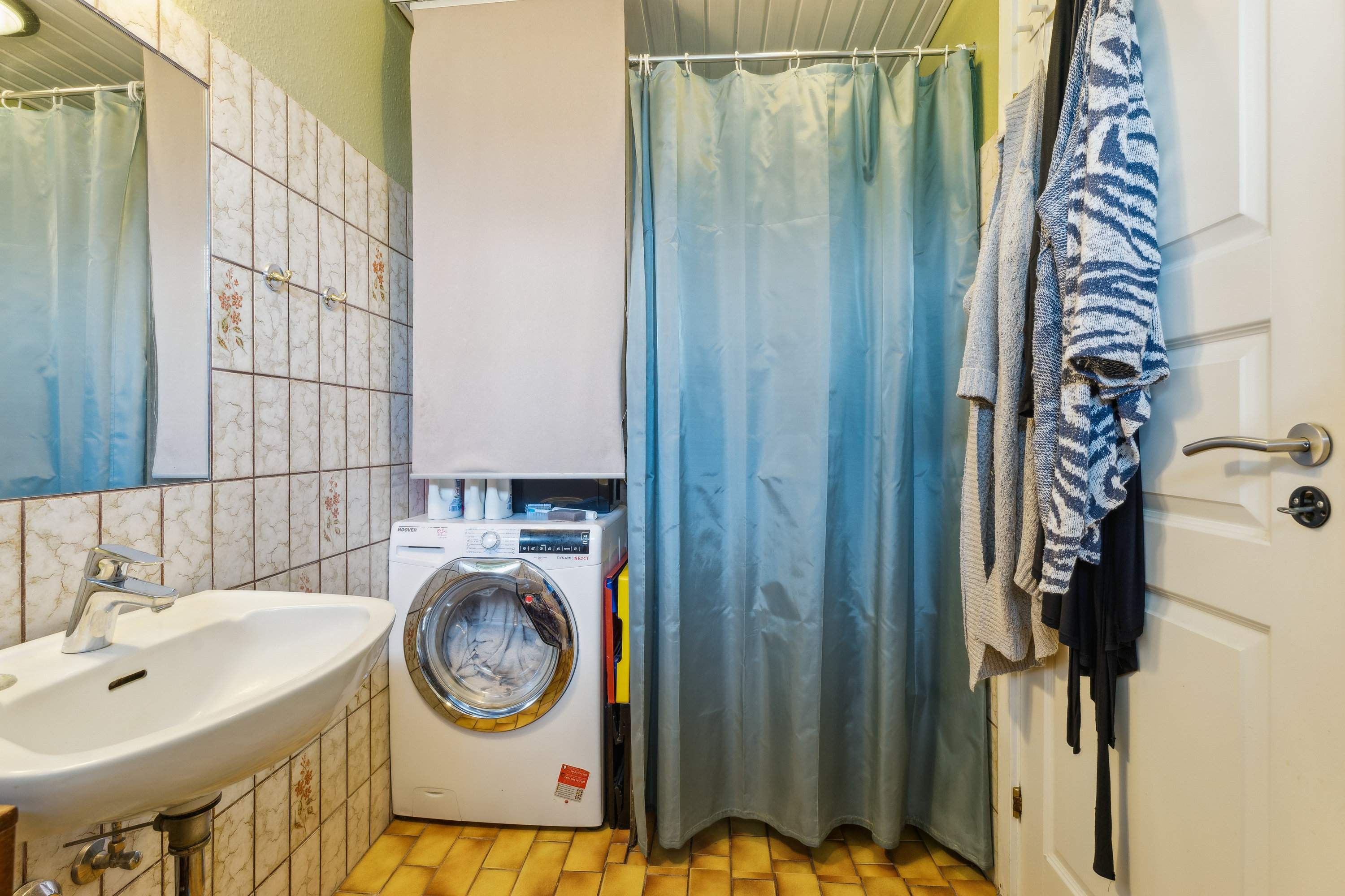 Fremhævet badeværelse billede i fuldskærmstilstand. Billede af Dalsvinget 13, Ø Tørslev, 8983 Gjerlev J