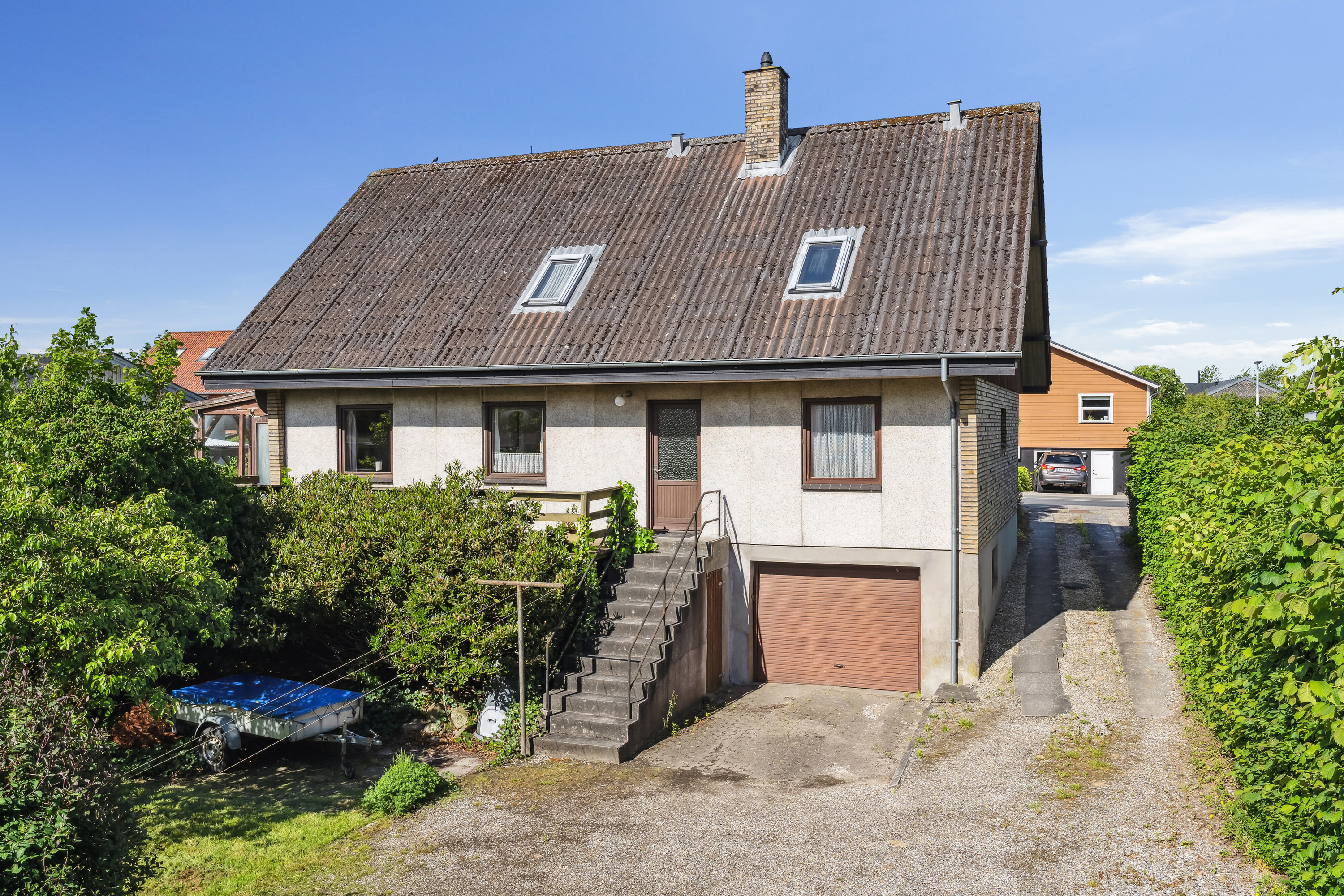 Miniaturebillede 1: set fra vejen. Billede af Lemming Bygade 12, 8632 Lemming