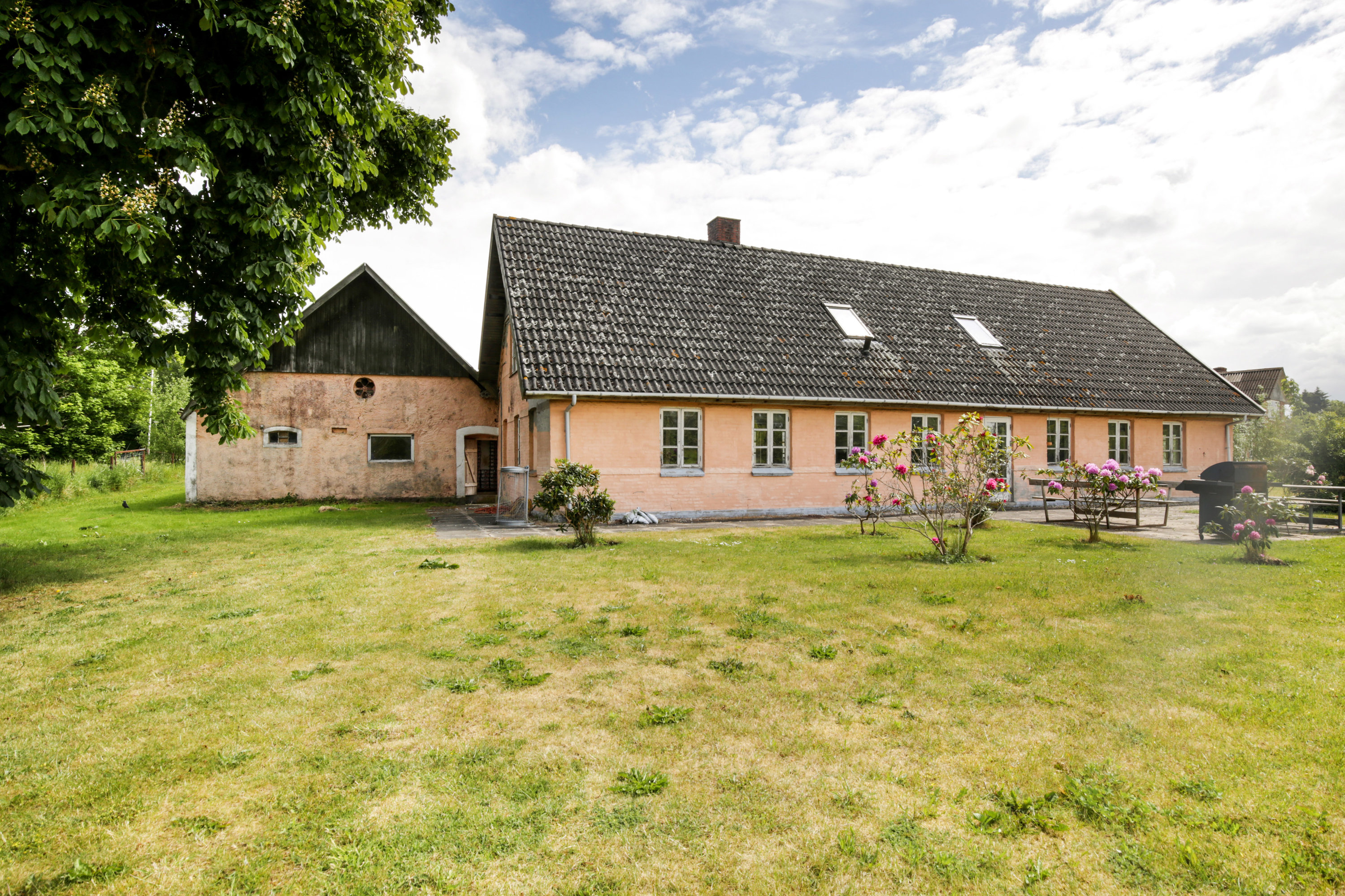 Fremhævet ejendommen billede i fuldskærmstilstand. Billede af Storegade 59, Pindstrup, 8550 Ryomgård