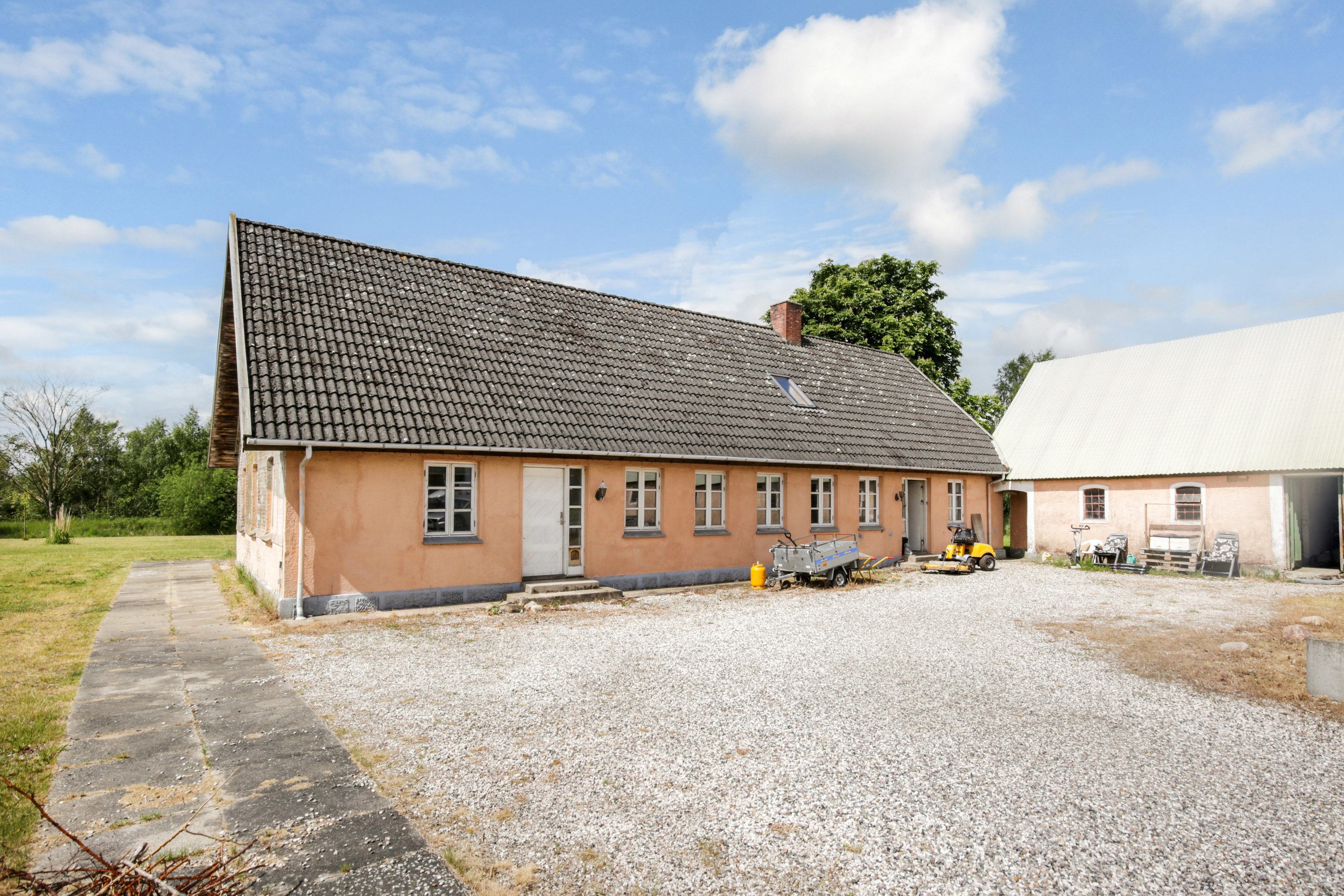 Fremhævet ejendommen billede i fuldskærmstilstand. Billede af Storegade 59, Pindstrup, 8550 Ryomgård