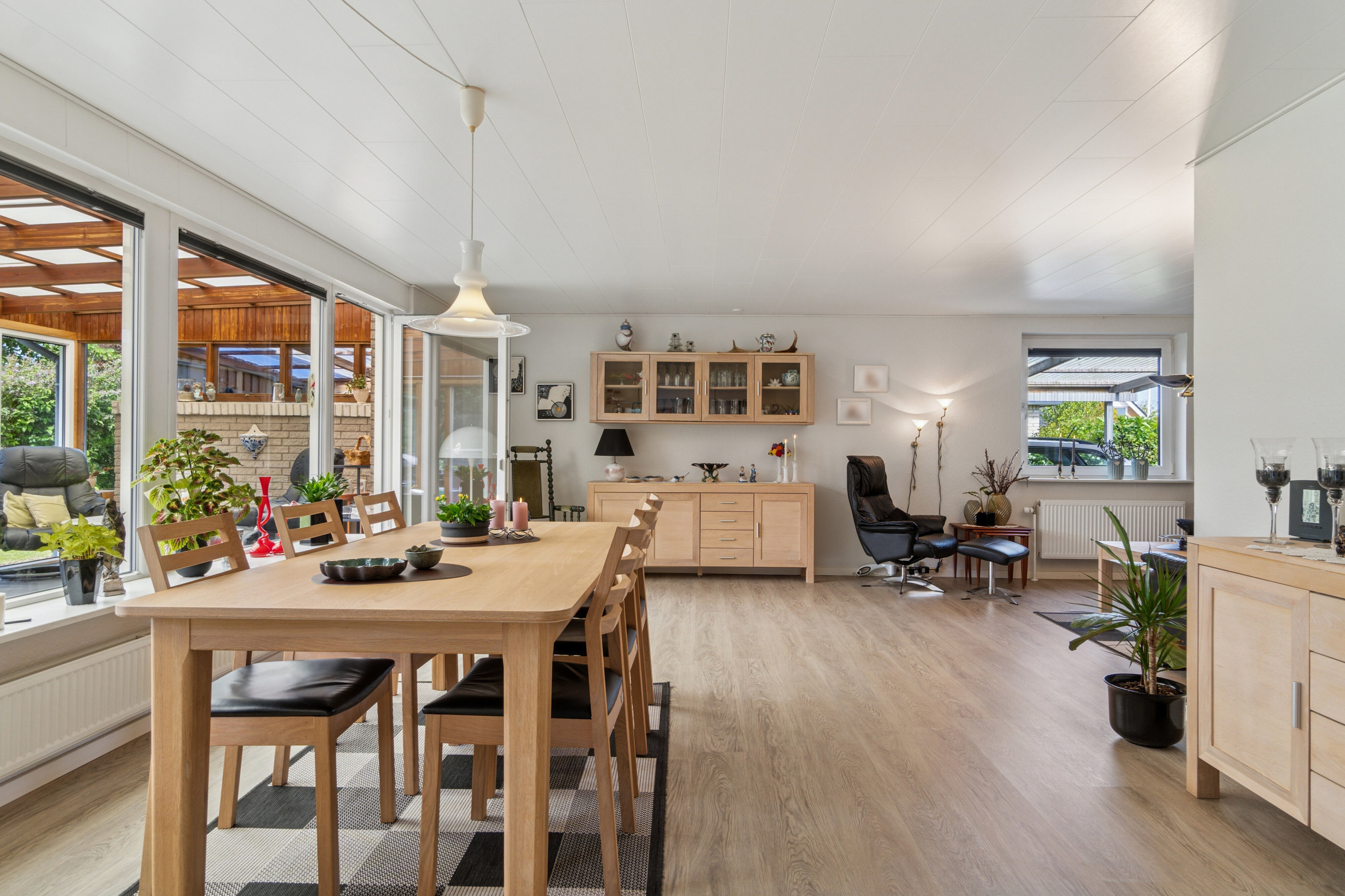 Fremhævet spisestue billede i fuldskærmstilstand. Billede af Degnevænget 12, Koldby, 7752 Snedsted