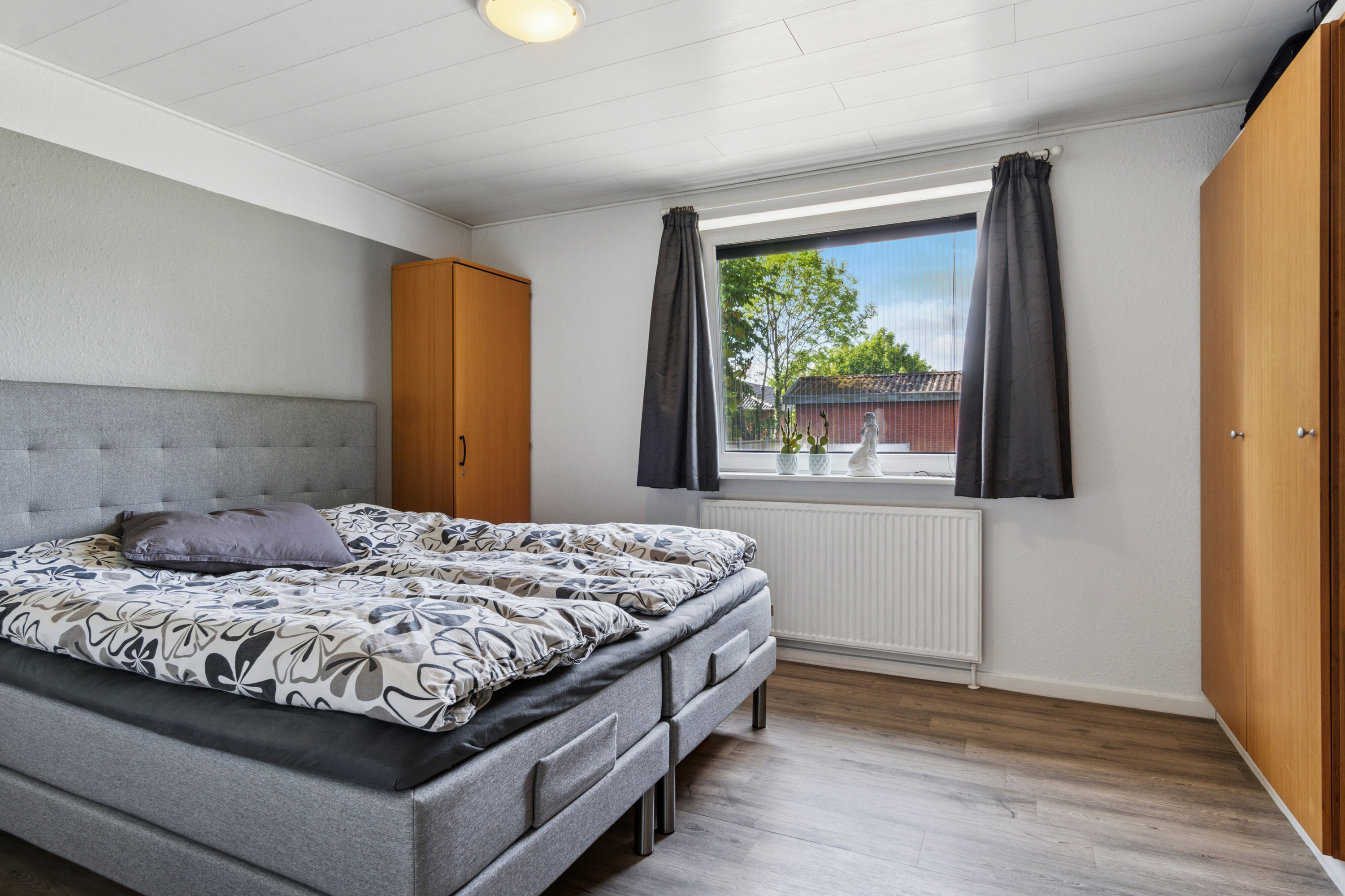 Fremhævet soveværelse billede i fuldskærmstilstand. Billede af Degnevænget 12, Koldby, 7752 Snedsted