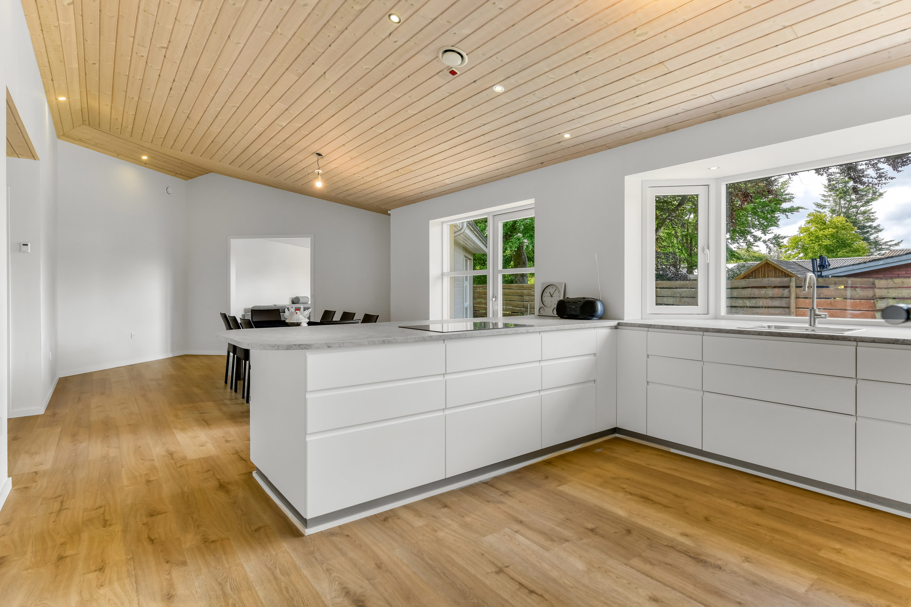 Fremhævet køkken billede i fuldskærmstilstand. Billede af Gammel Bøvlvej 38, 7260 Sønder Omme