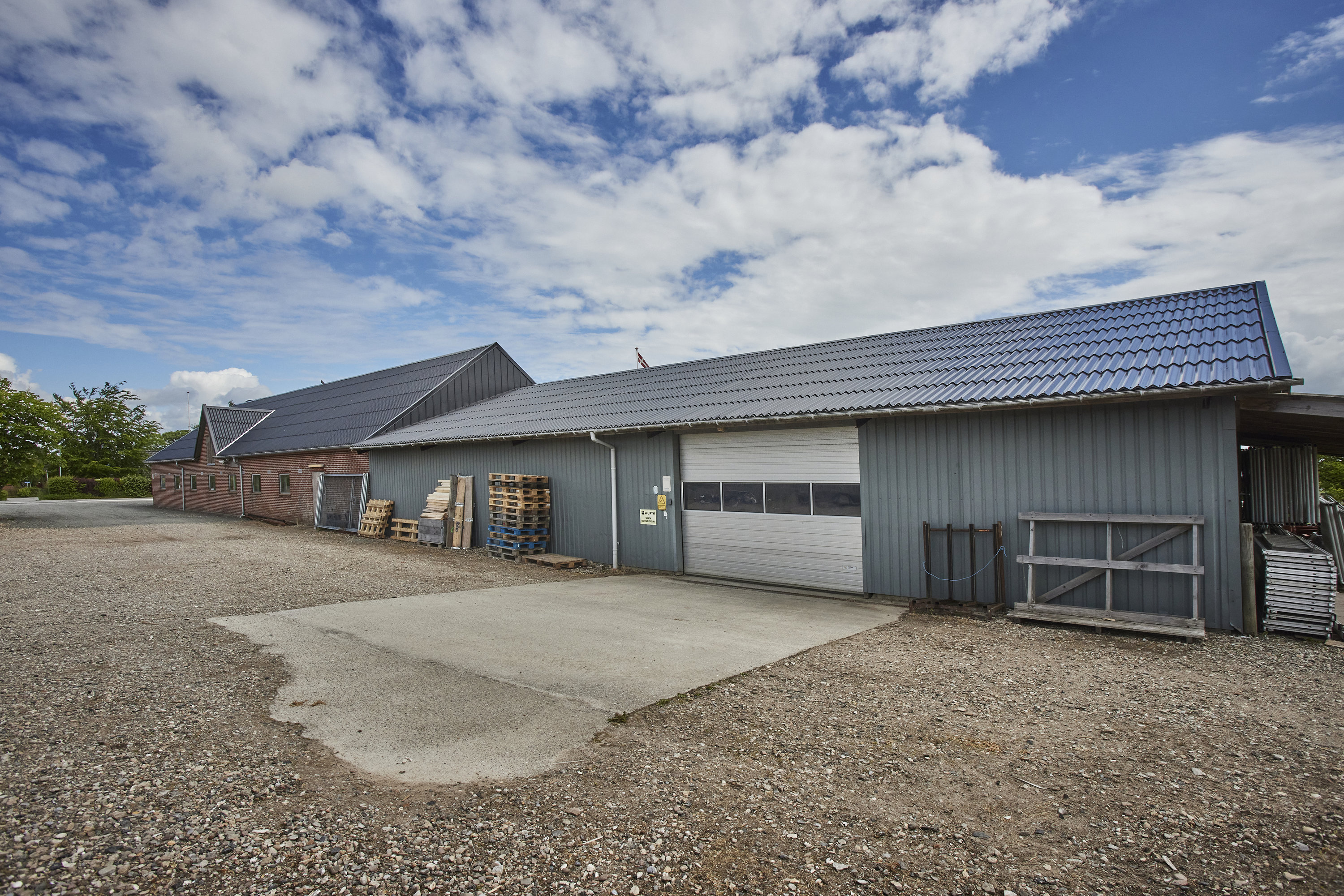 Fremhævet udhus billede i fuldskærmstilstand. Billede af Holmedal 52, Voerladegård, 8660 Skanderborg