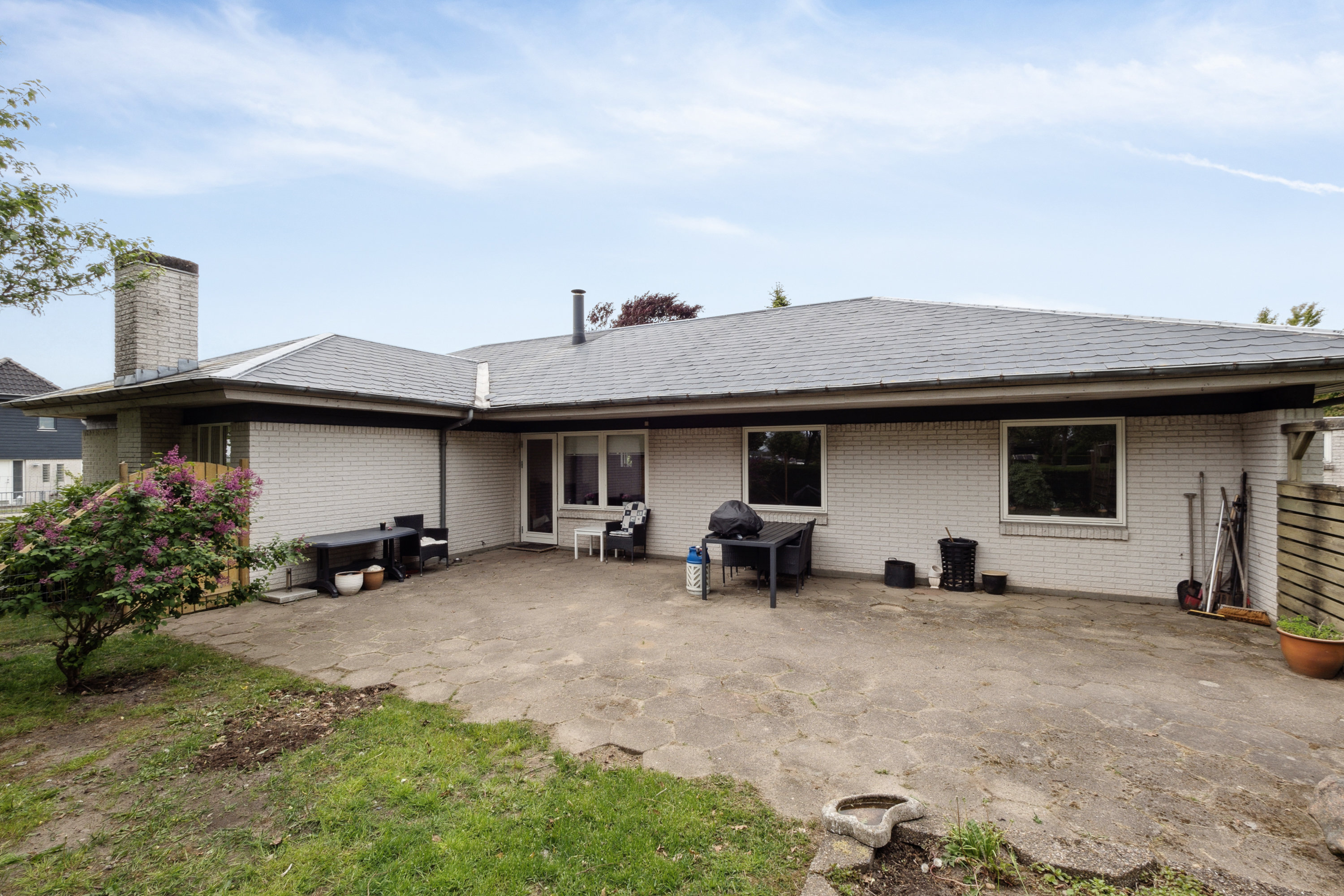 Fremhævet ejendom 1 billede i fuldskærmstilstand. Billede af Fjordvænget 13, 8832 Skals